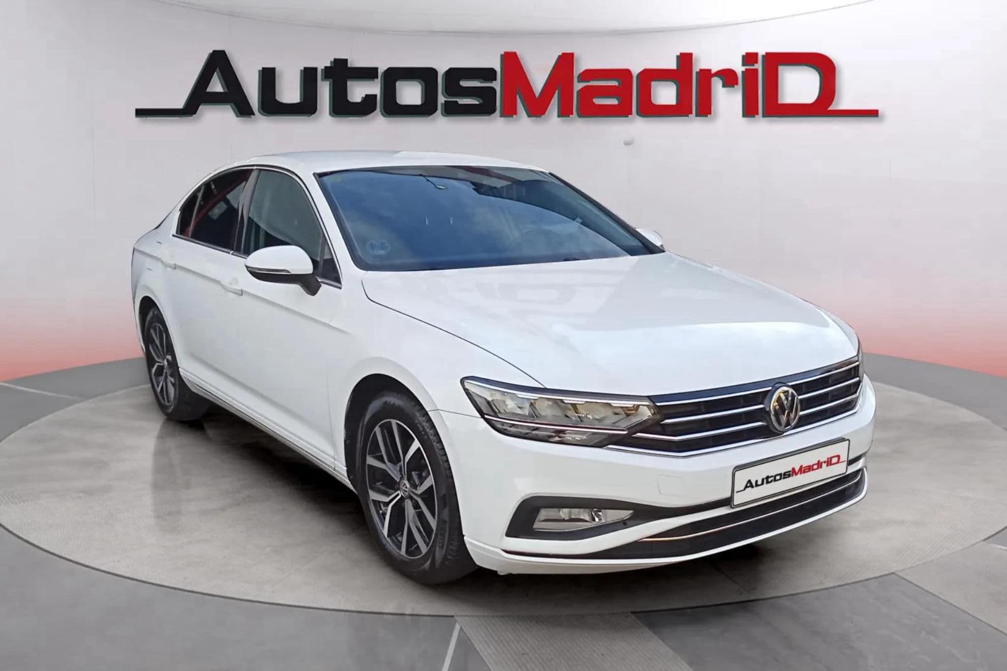 Volkswagen Passat 1.6 TDI 88kW (120CV) DSG