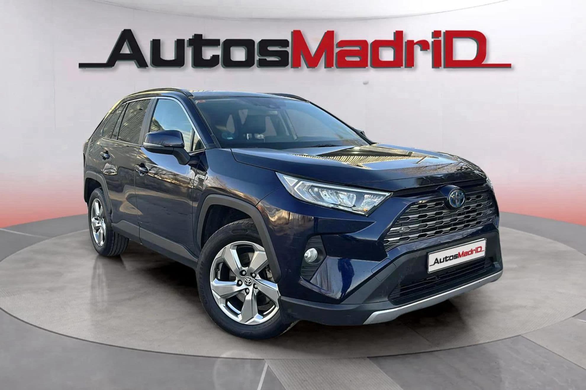 Toyota RAV4 2.5l 220H Luxury 4WD