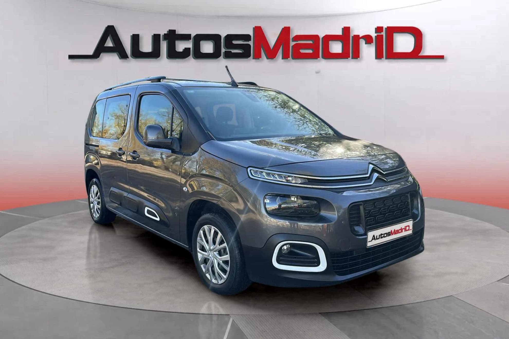 Citroën Berlingo Talla M BlueHDi 100 SHINE