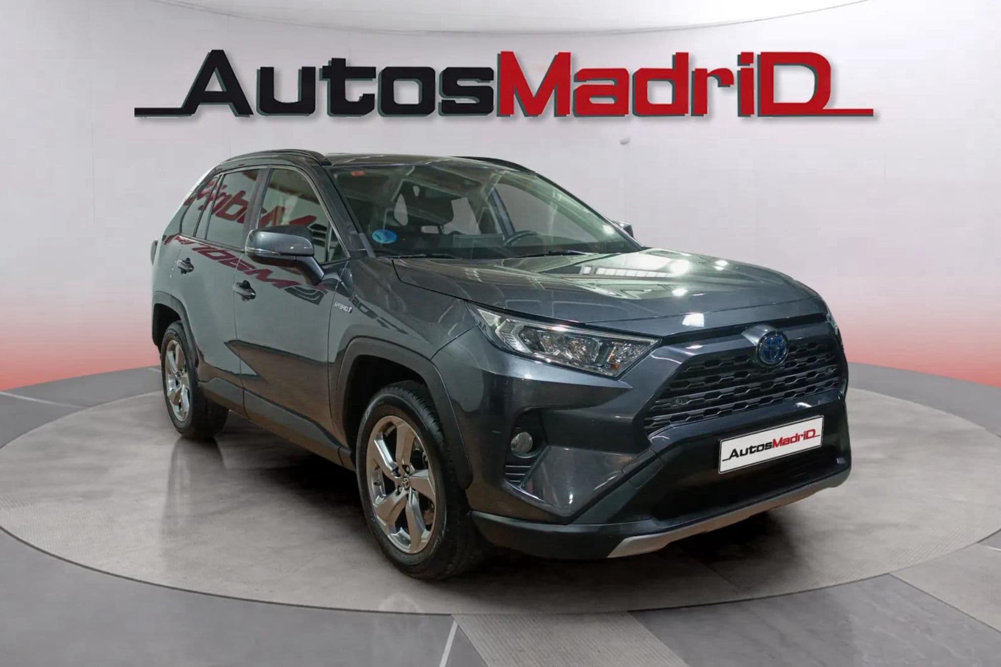 Toyota RAV4 2.5l 220H Advance