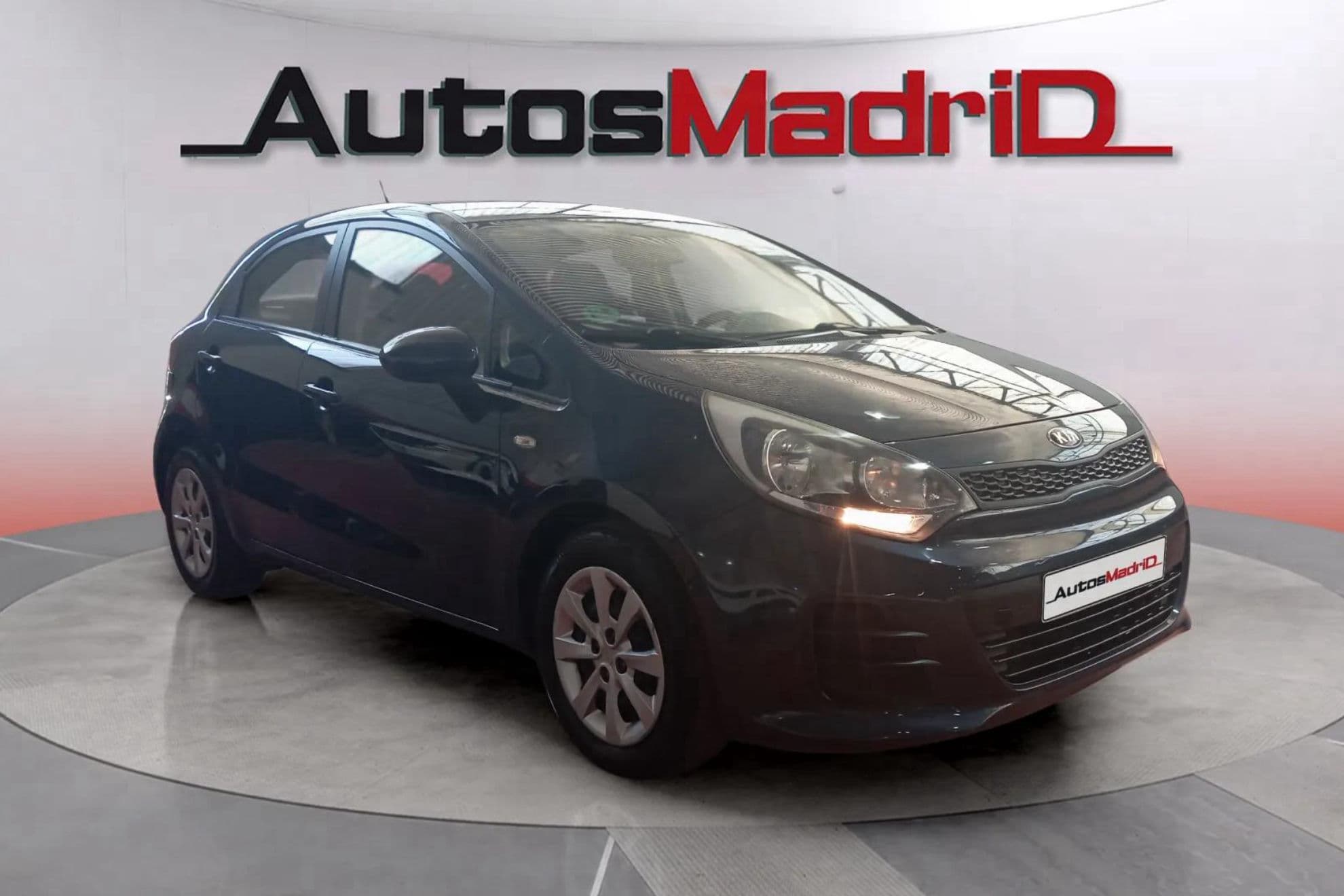 Kia Rio 1.1 CRDi WGT 75CV Drive