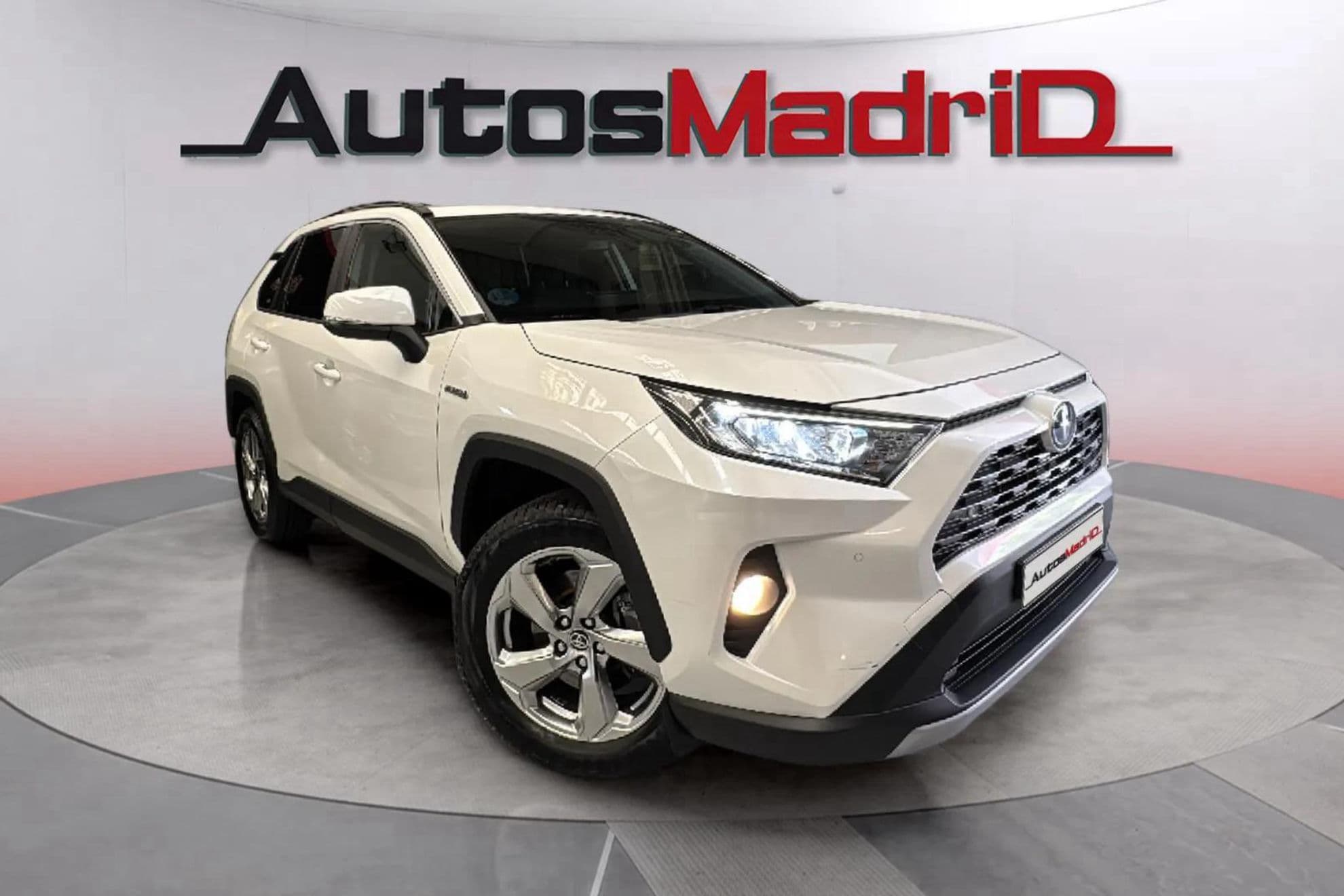 Toyota RAV4 2.5l 220H Advance