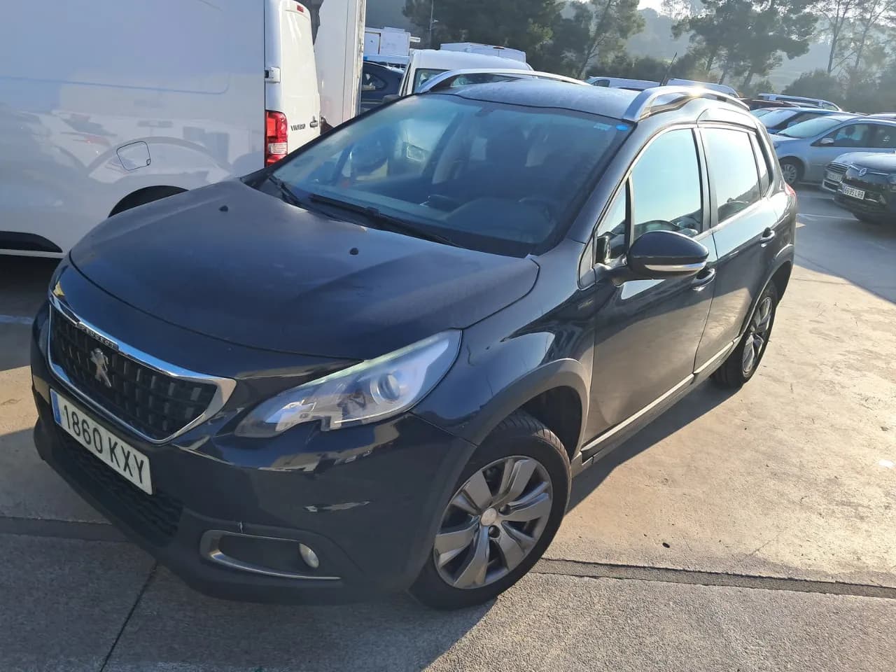 Peugeot 2008 Signature BlueHDi 73KW (100CV)