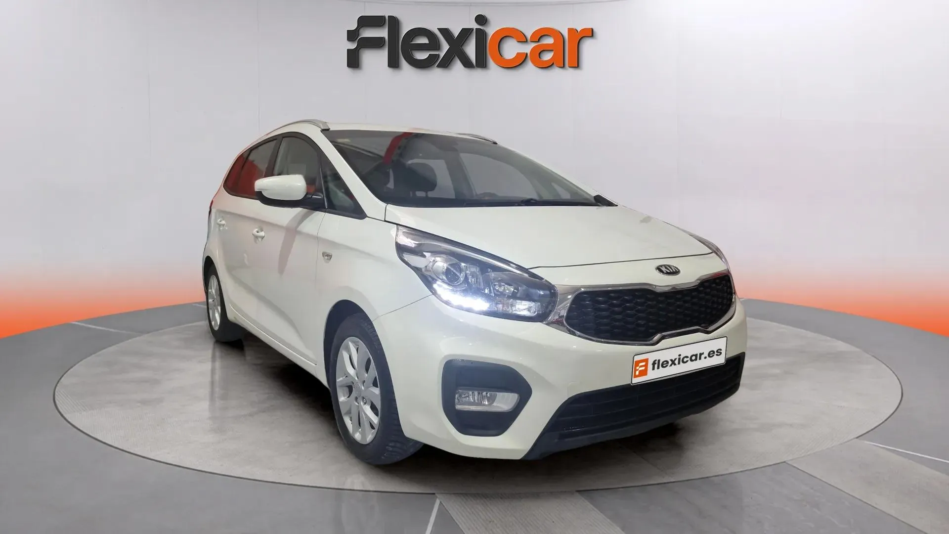 Kia Carens 1.6 GDi 99kW (135CV) Concept