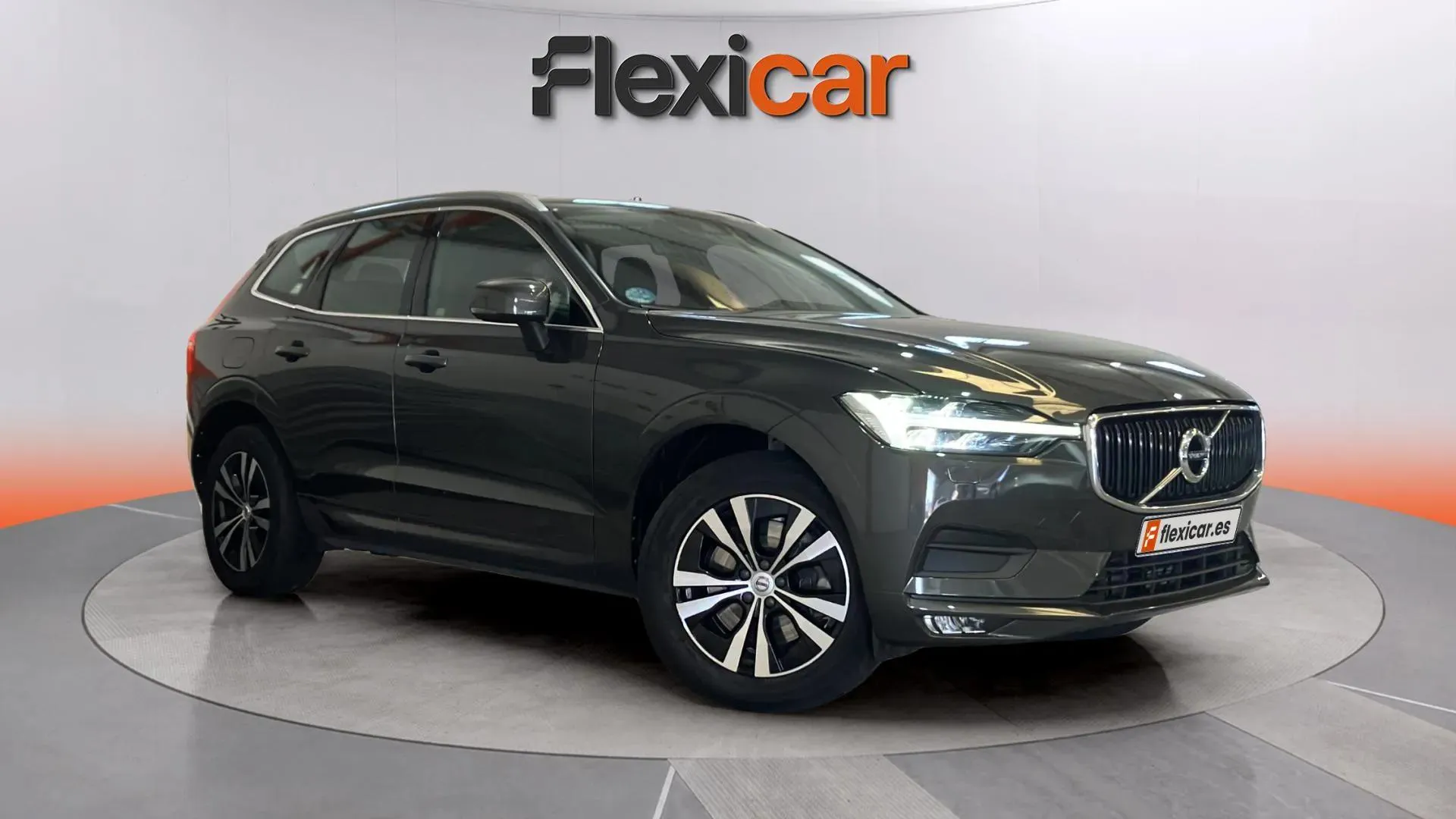 Volvo XC60 2.0 B4 D Momentum Auto
