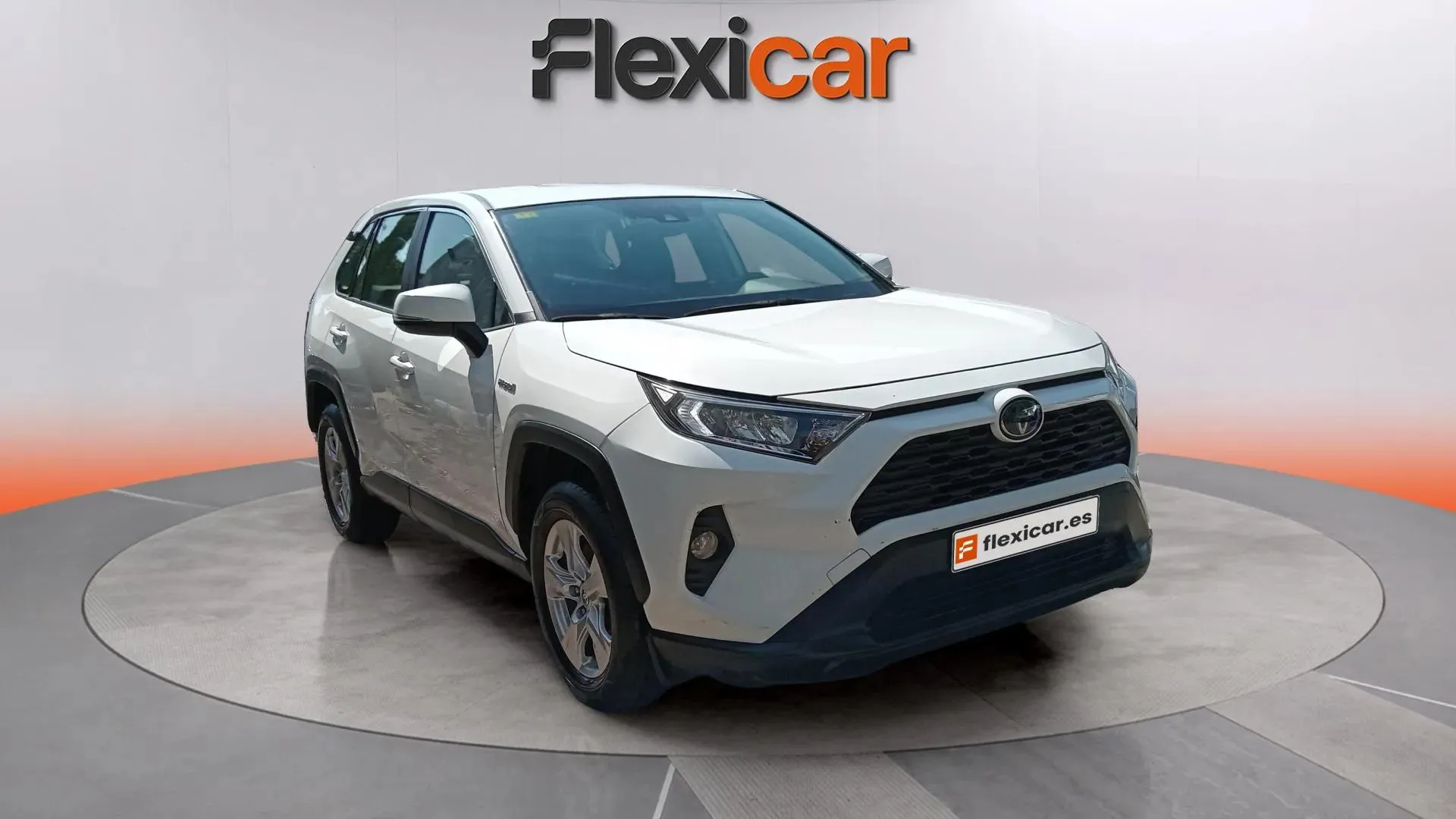 Toyota RAV4 2.5l 220H Business 4WD