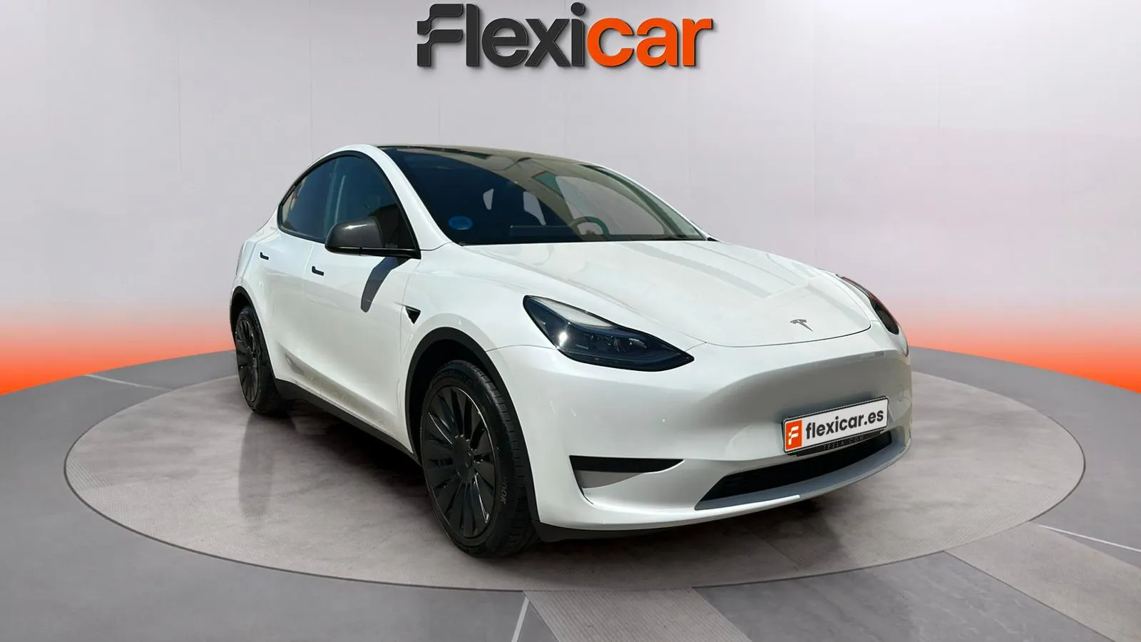 Tesla Model Y STANDARD RWD - 5P (2022)