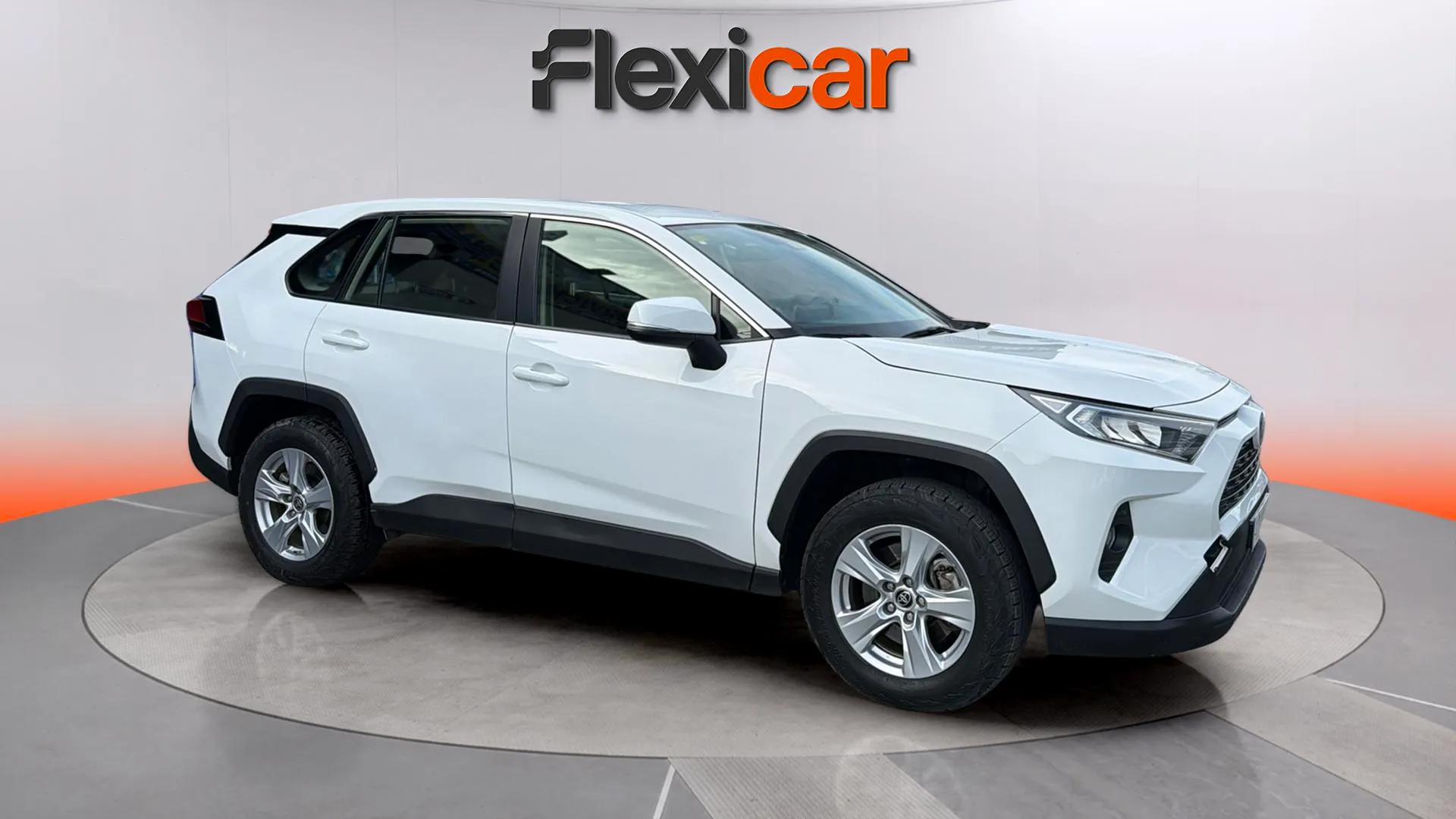Toyota RAV4 2.5l 220H Business 4WD