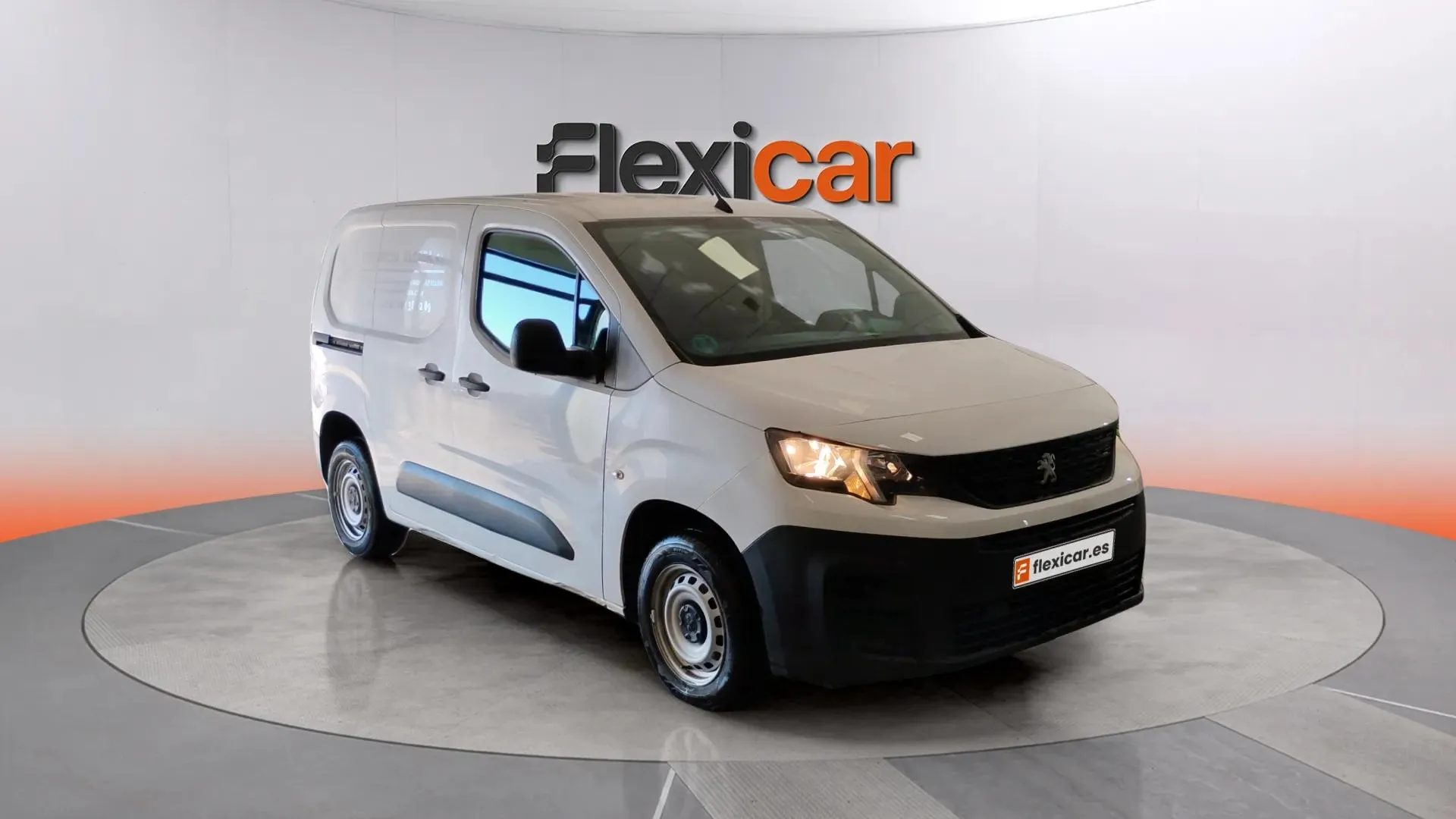 Peugeot Partner Partner Pro Standard 600kg BlueHDi 100 S&S 6 Vel. MAN