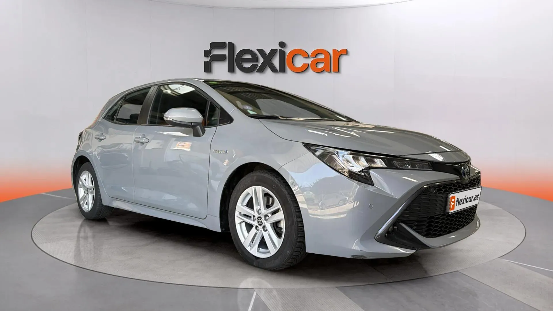 Toyota Corolla 1.8 125H BUSINESS E-CVT TOU SPORT