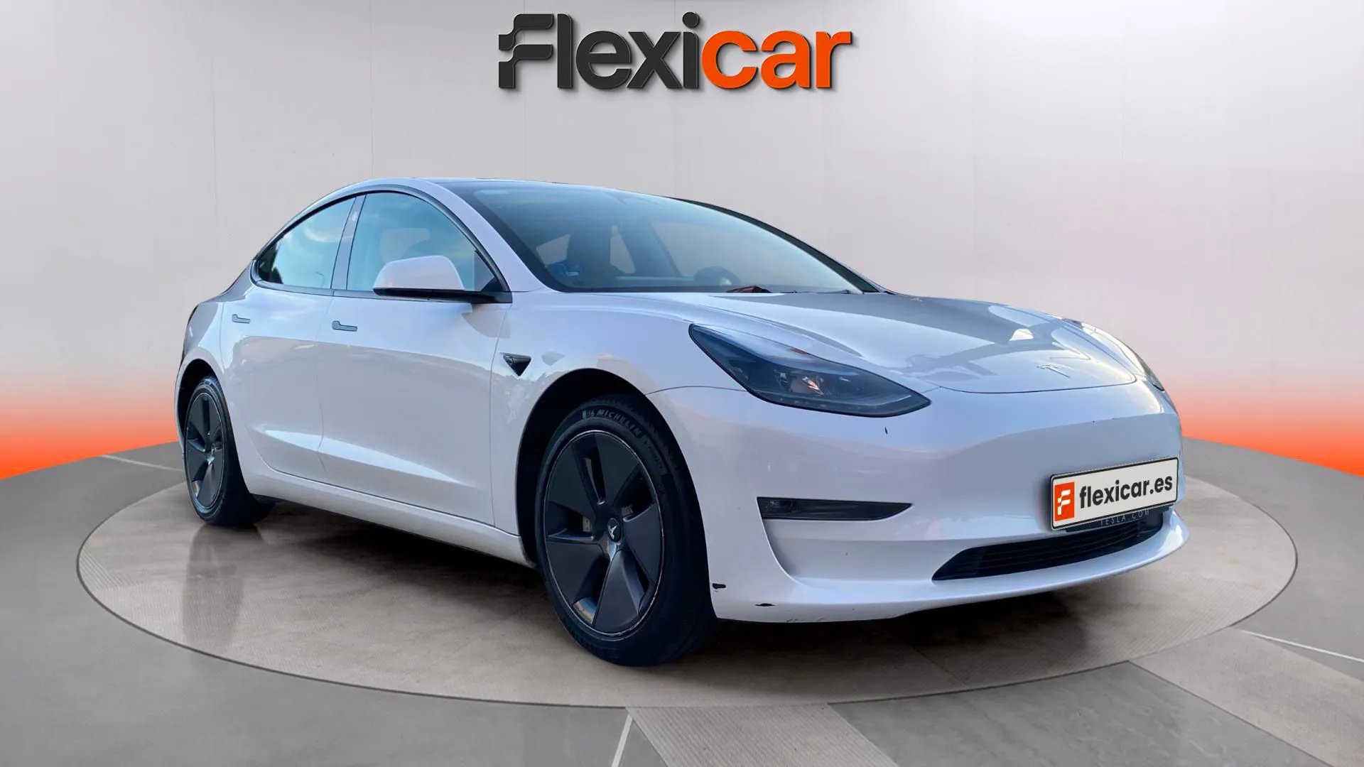 Tesla Model 3 RWD