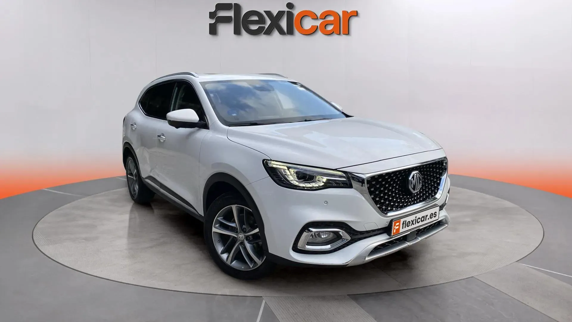 MG HS 1.5T-GDI PHEV Luxury