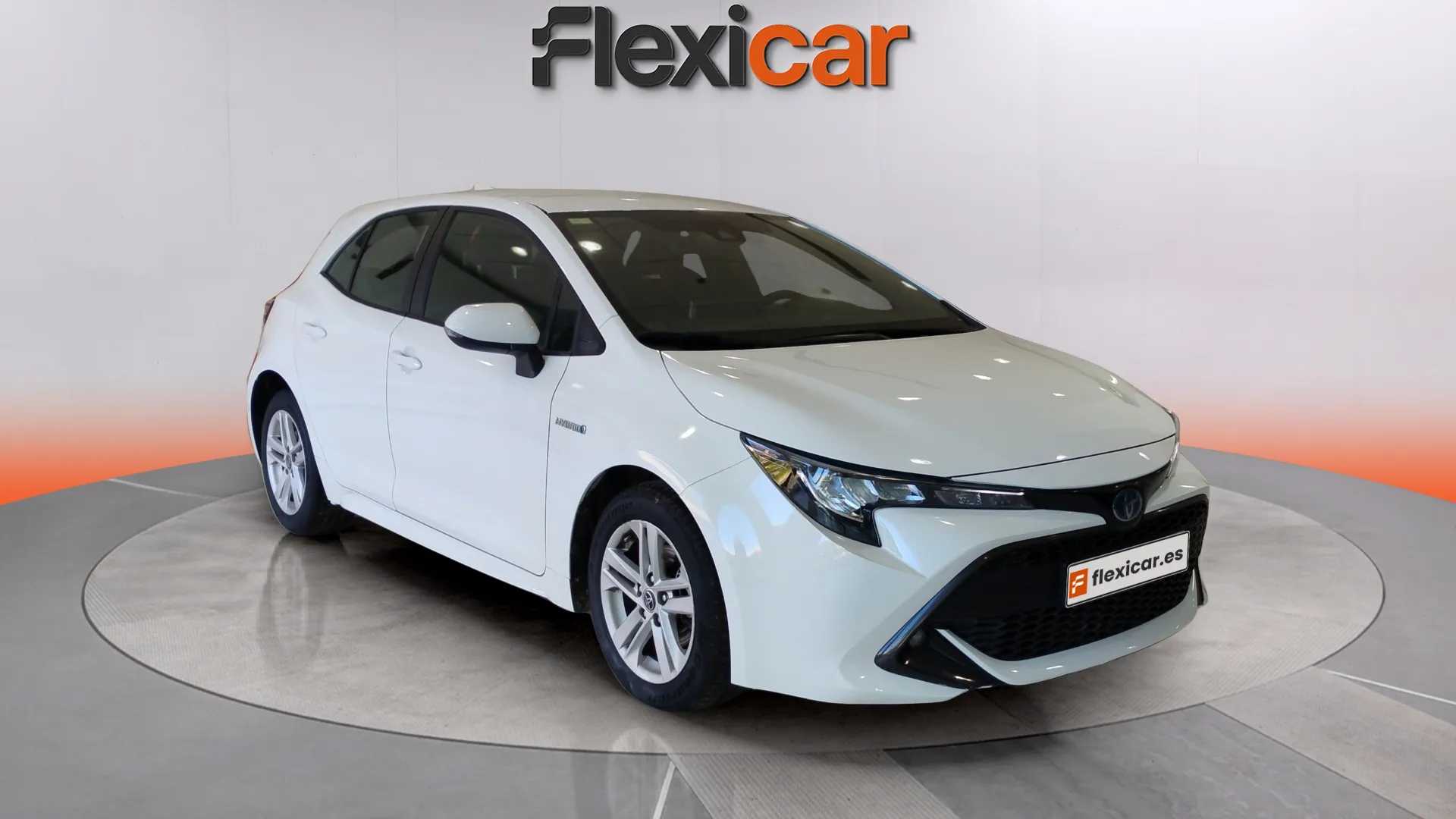Toyota Corolla 1.8 125H ACTIVE TECH E-CVT
