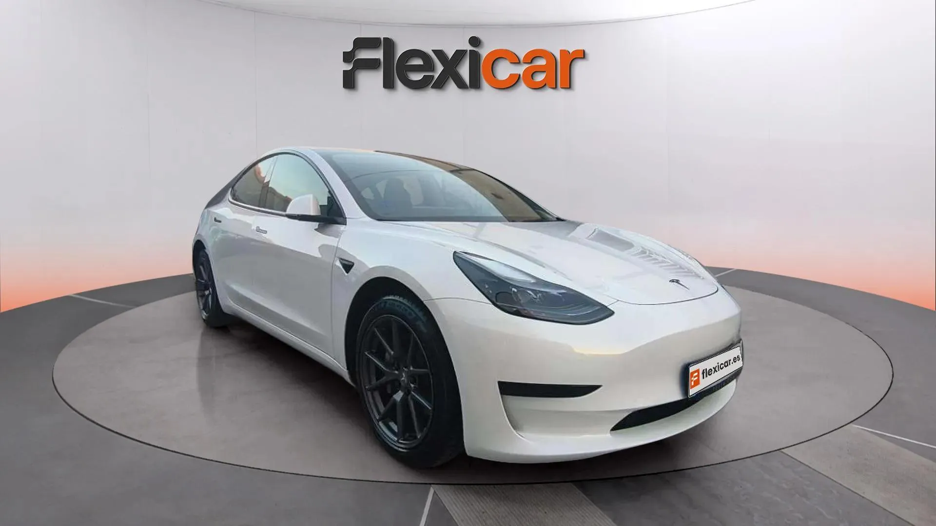 Tesla Model 3 RWD
