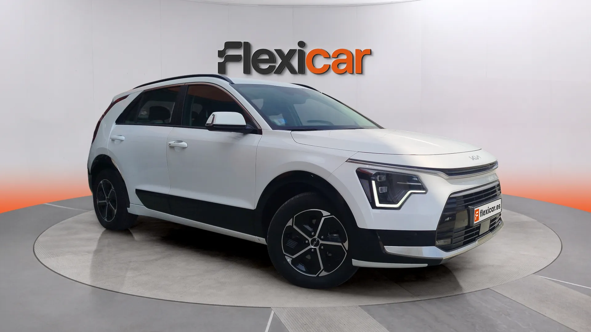 Kia Niro 1.6 GDi HEV 95kW (129CV) Drive