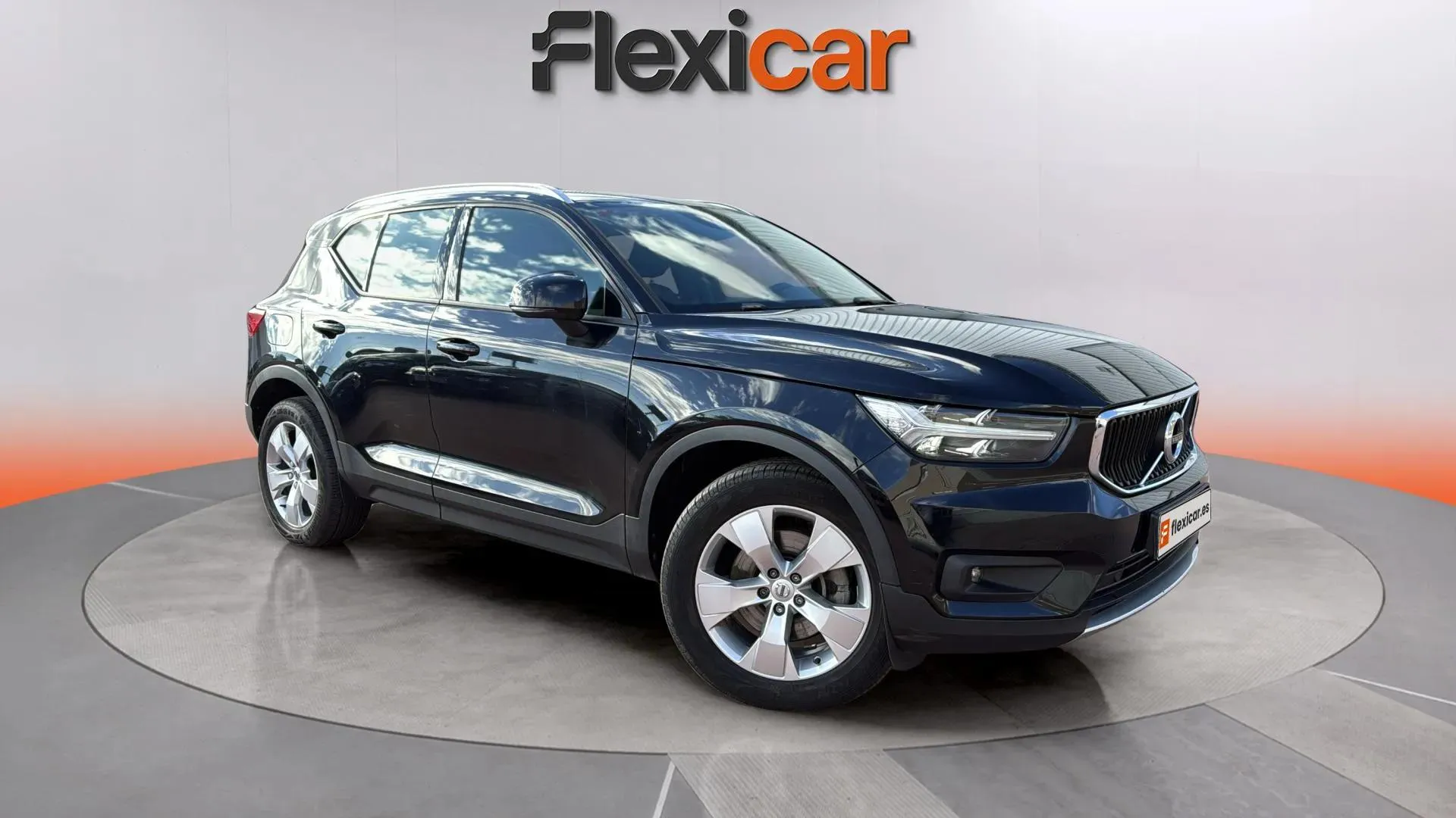 Volvo XC40 2.0 B4 G Momentum Pro Auto