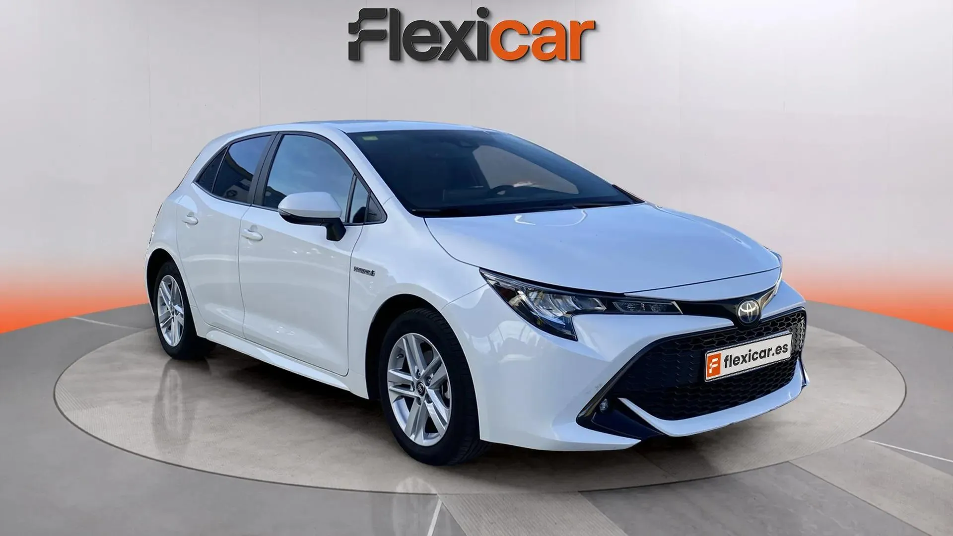 Toyota Corolla 1.8 125H BUSINESS PLUS E-CVT