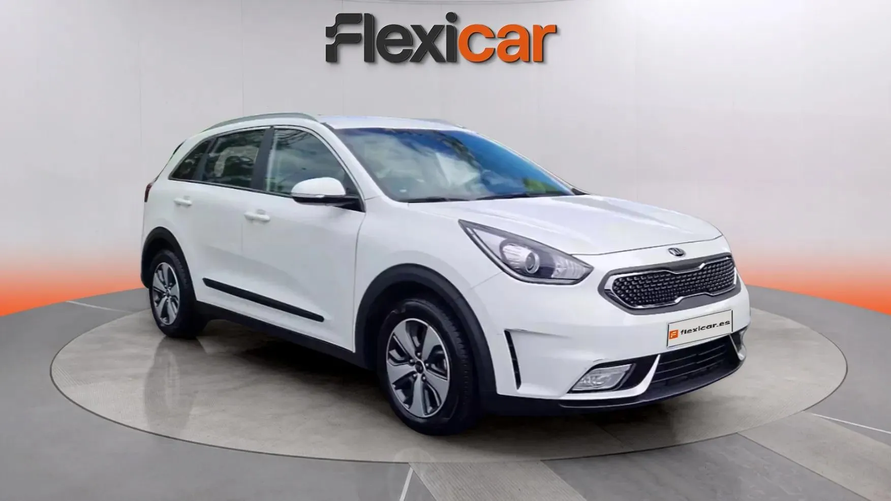 Kia Niro 1.6 GDi HEV 104kW (141CV) Concept