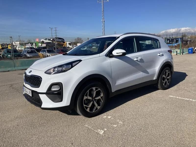 Kia Sportage 1.6 MHEV Business 136CV