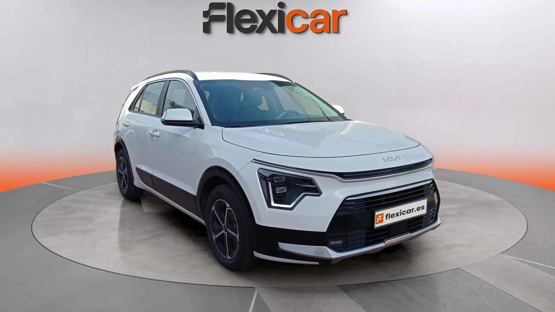 Kia Niro 1.6 GDi PHEV 104kW (141CV) Concept