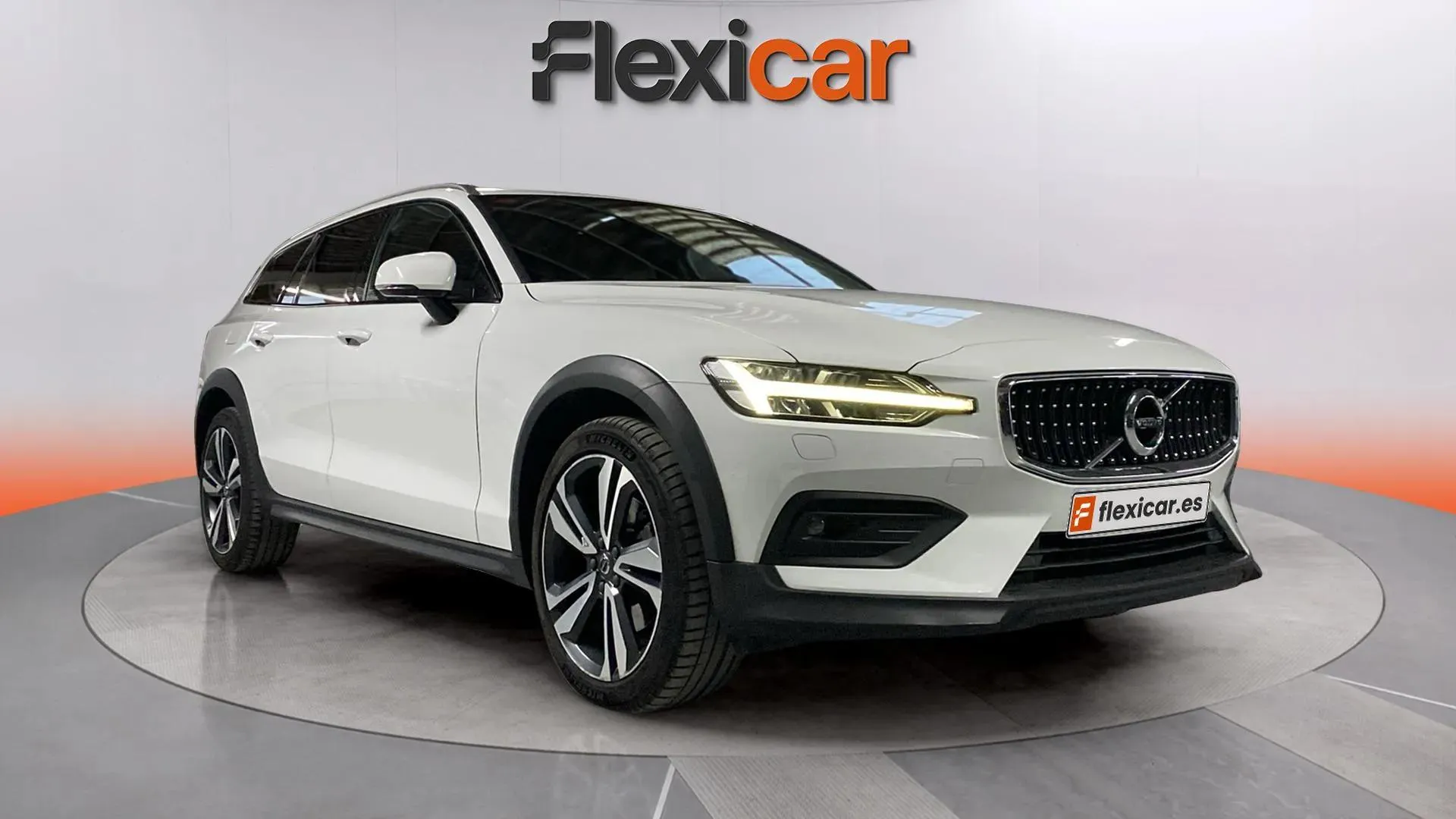 Volvo V60 Cross Country 2.0 D4 AWD Cross Country AUTO