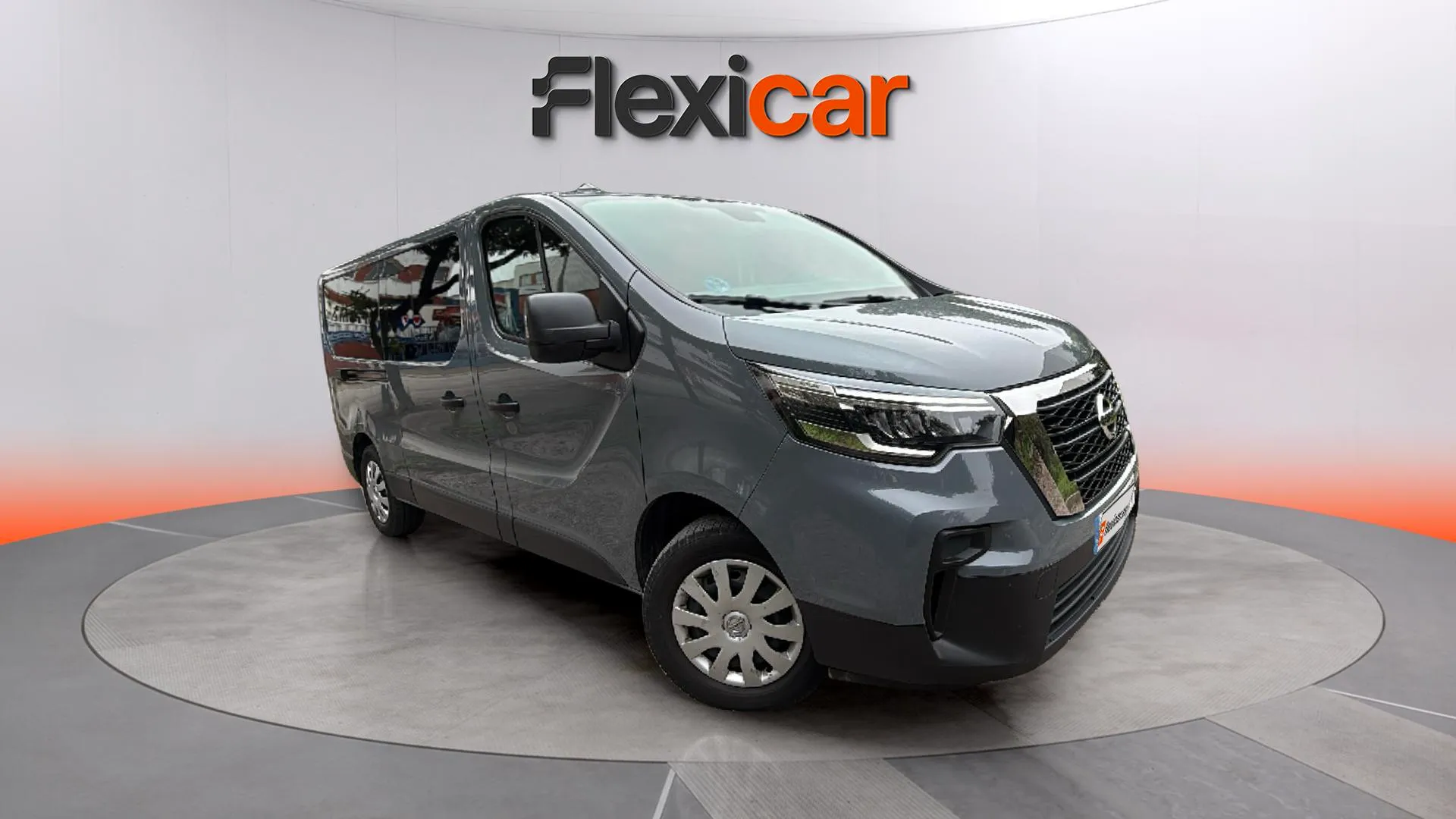 Nissan Primastar Combi 8 2.0dCi 110kW L1H1 1T N-Connecta