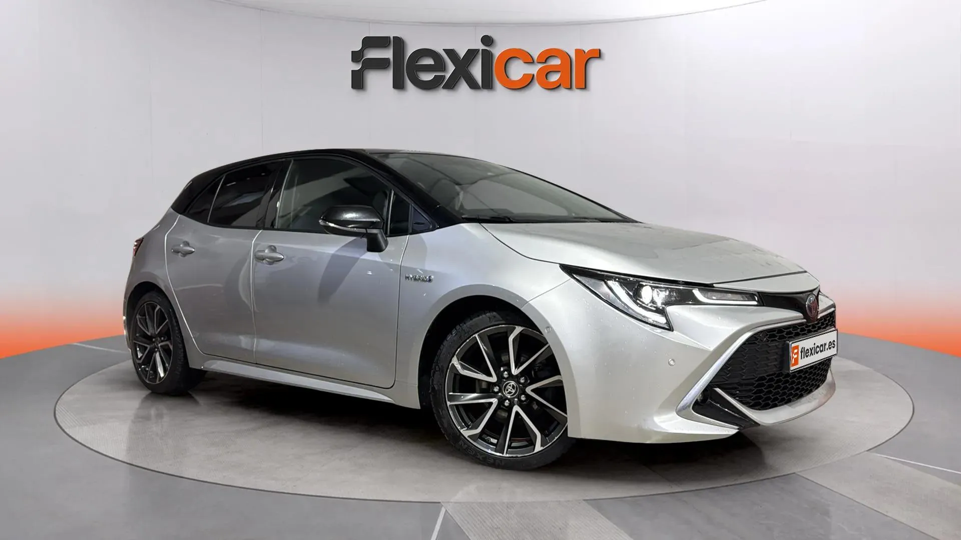 Toyota Corolla 2.0 180H ADVANCE LUXURY E-CVT