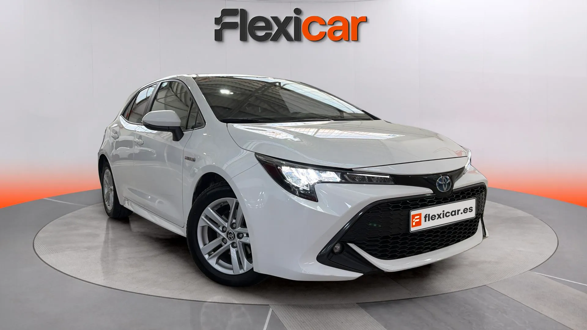 Toyota Corolla 1.8 125H ACTIVE TECH E-CVT