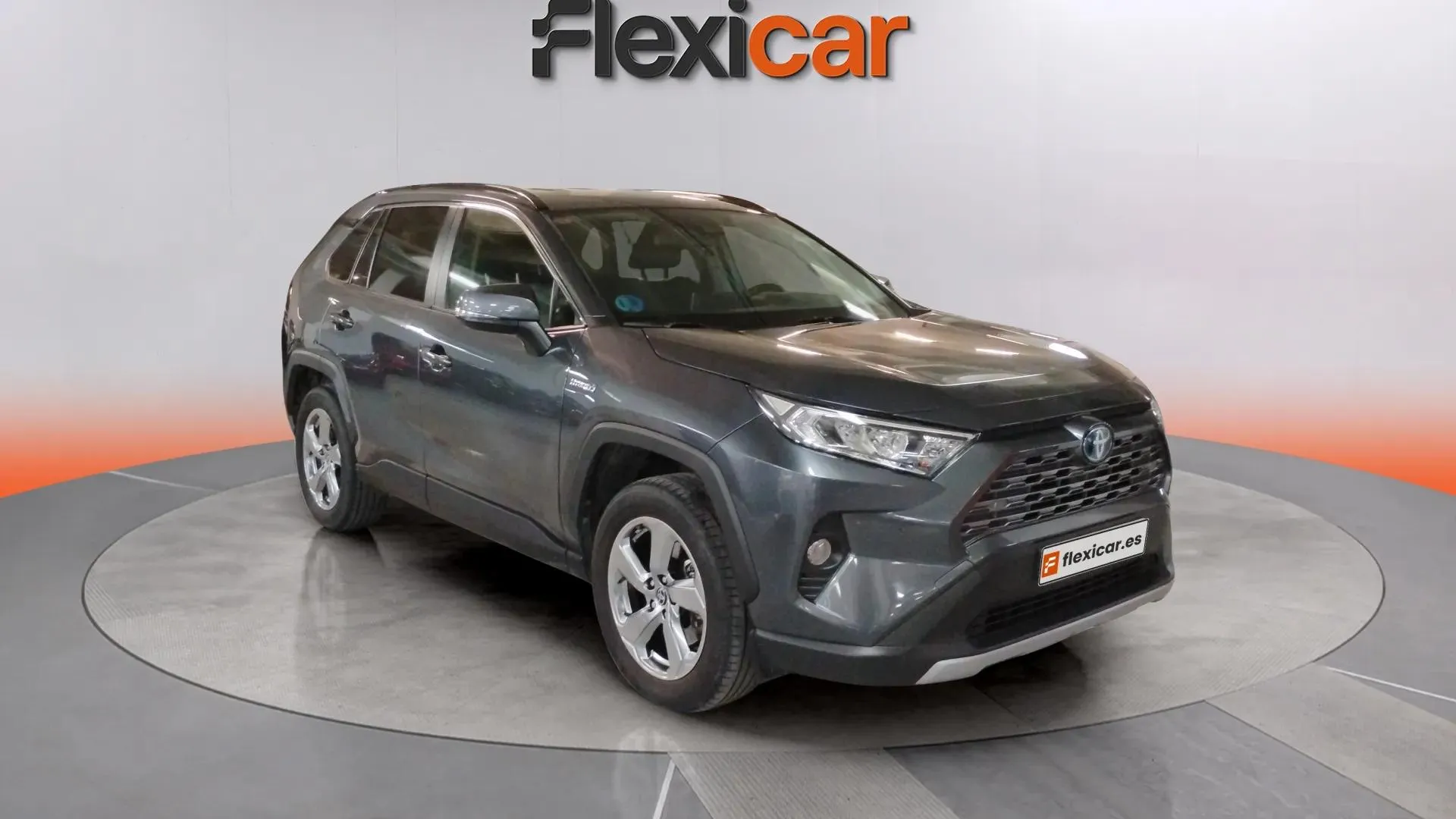 Toyota RAV4 2.5l 220H Advance