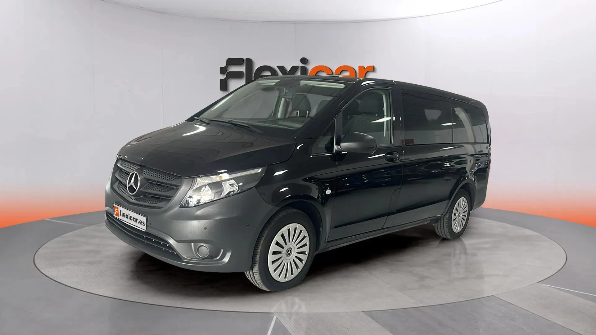 Mercedes-Benz Vito 114CDI AT 100kW Tourer Pro Larga - 4P (2024)