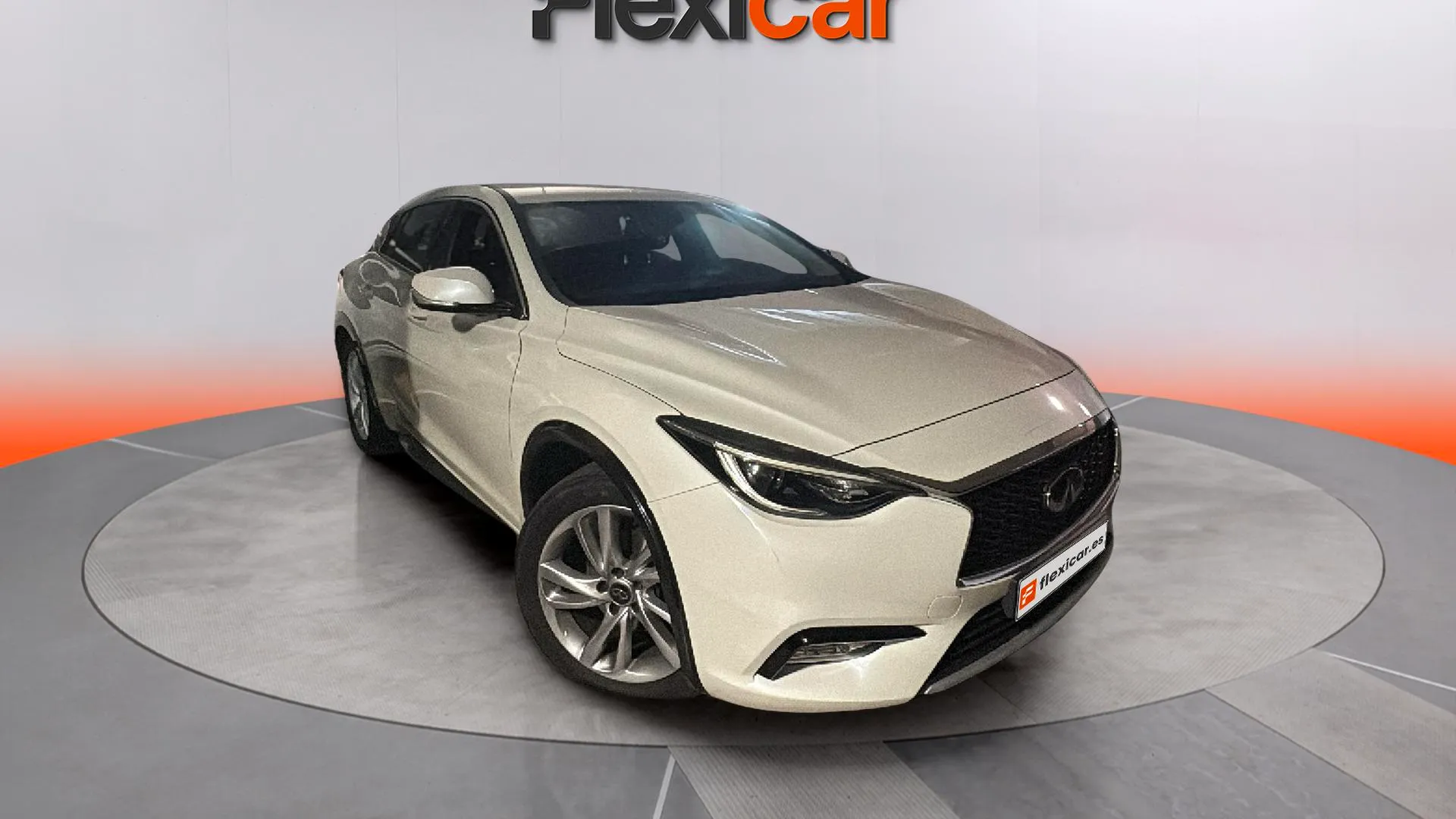 Infiniti Q30 1.6T 90kW (122CV)