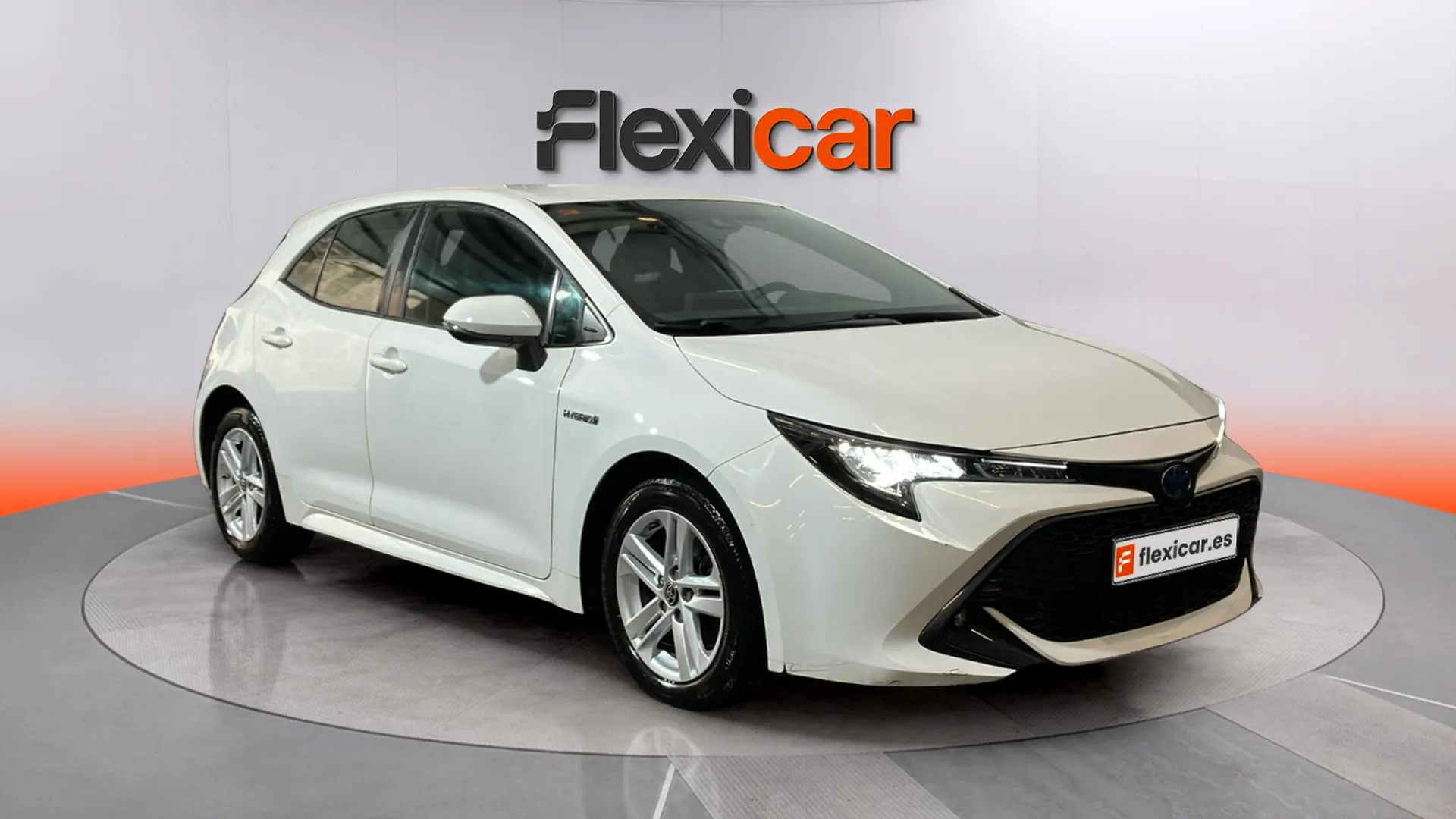 Toyota Corolla 1.8 125H BUSINESS PLUS E-CVT