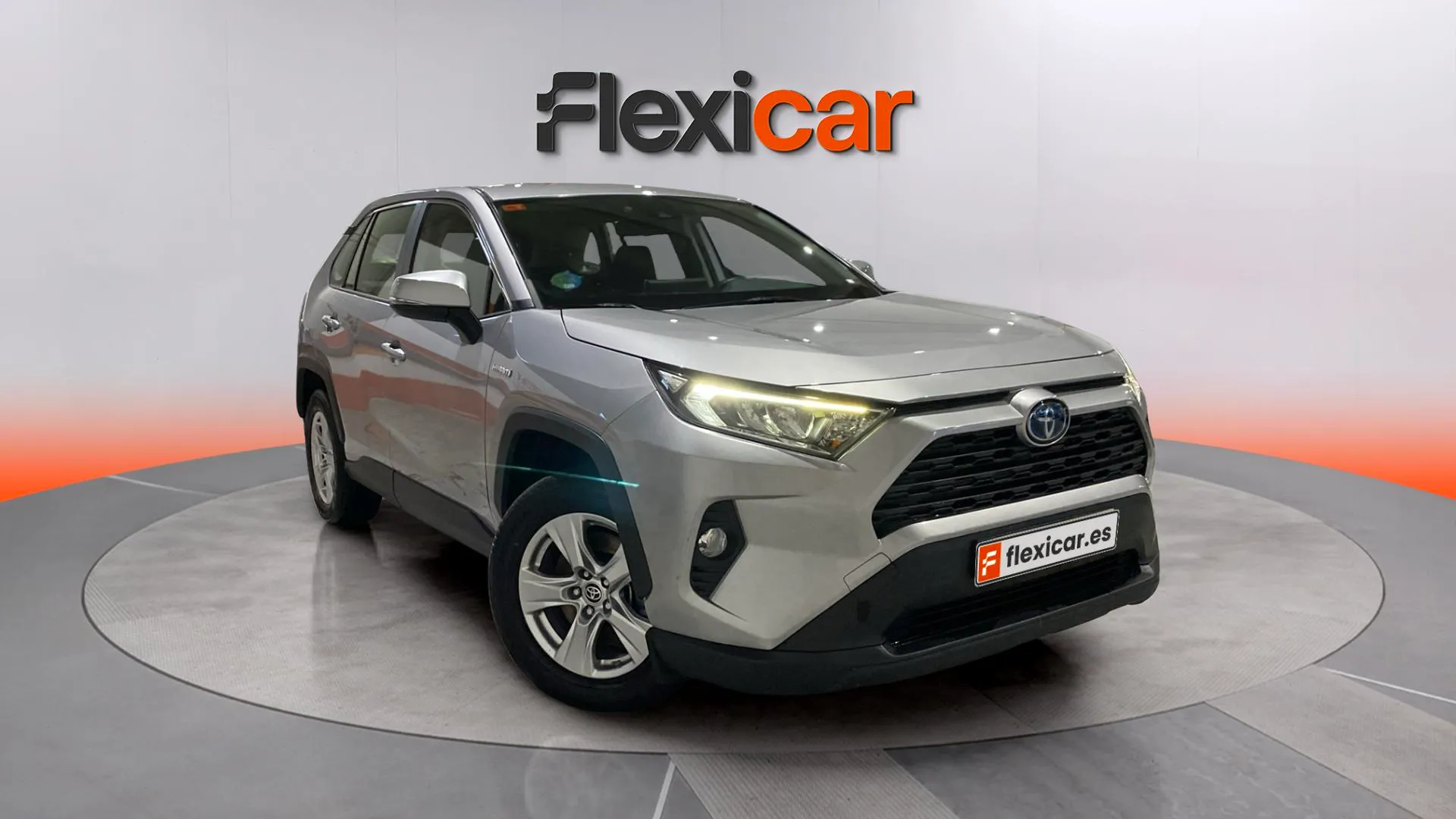 Toyota RAV4 2.5l 220H Business