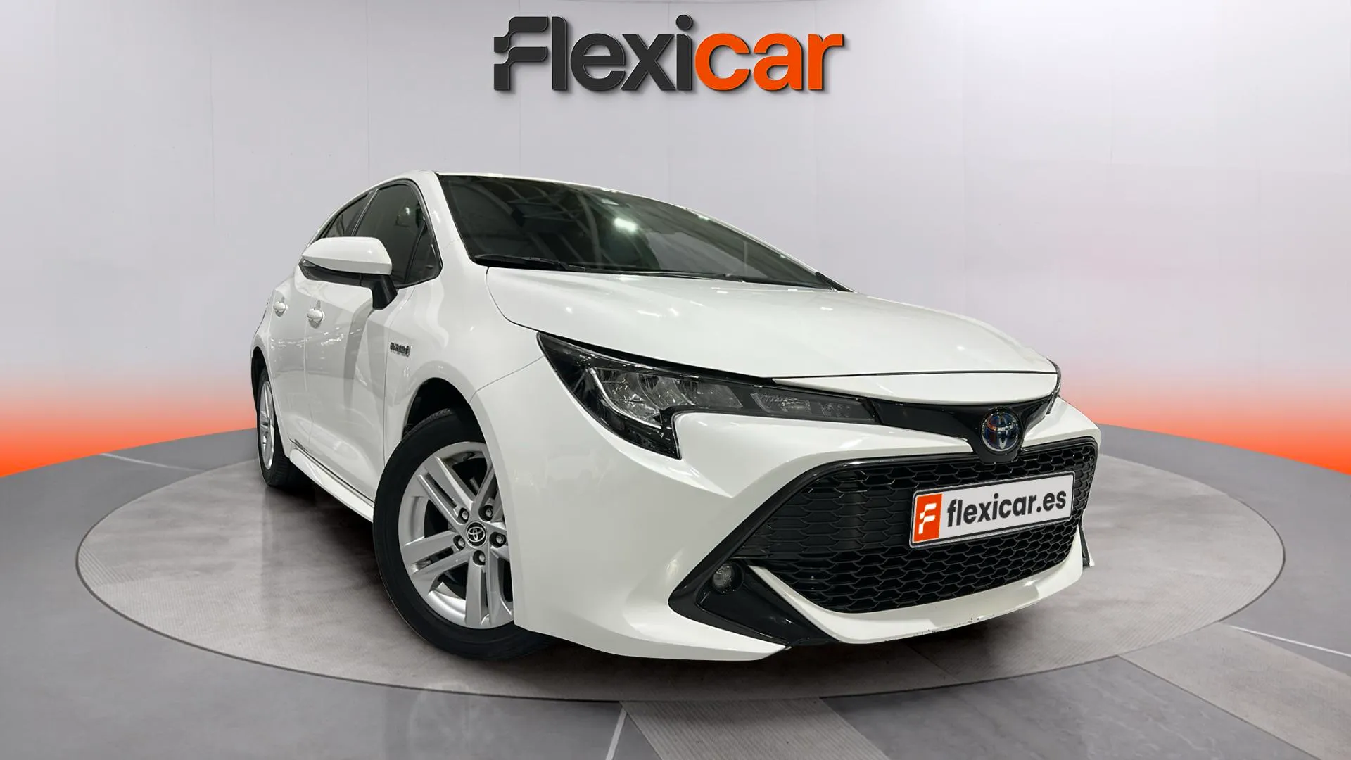 Toyota Corolla 1.8 125H ACTIVE TECH E-CVT
