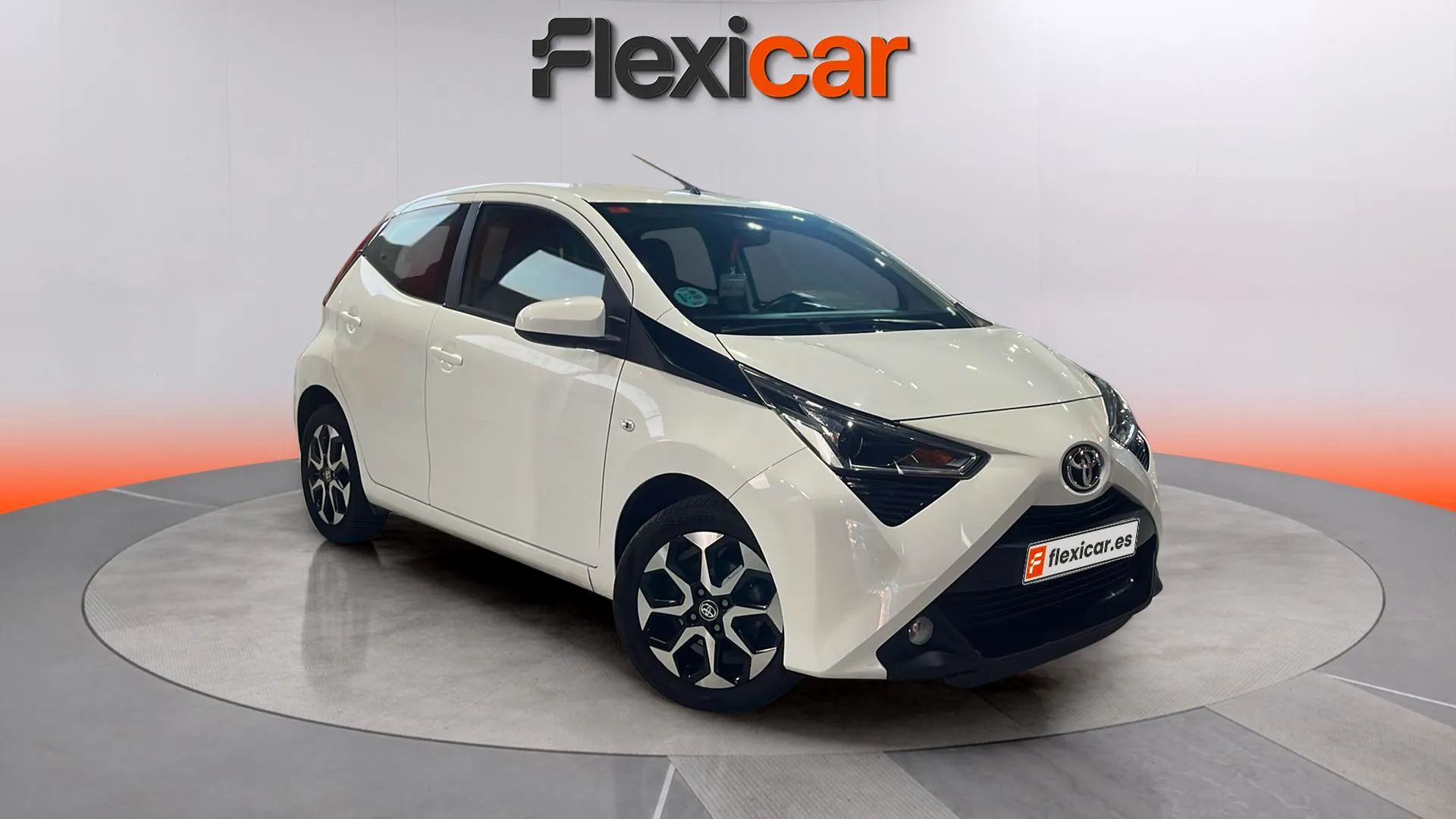 Toyota Aygo 1.0 70 x-play