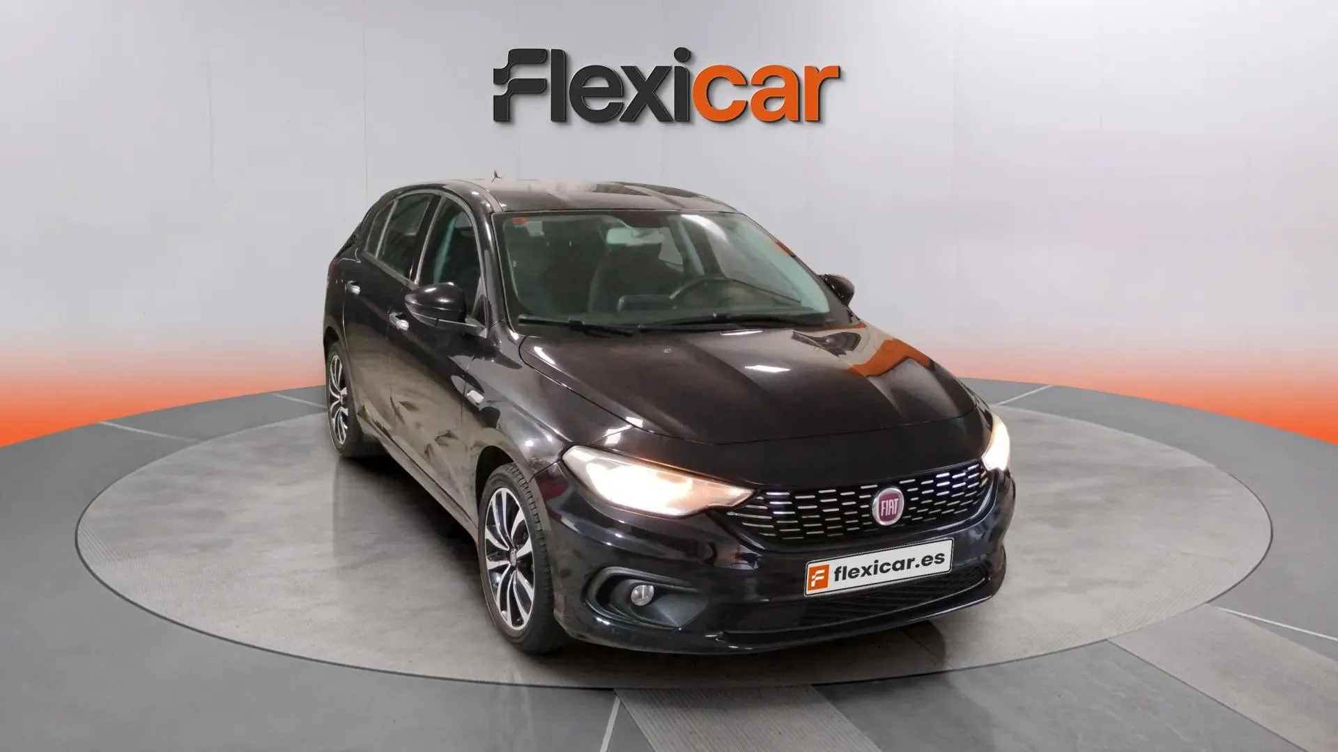 Fiat Tipo 1.4 16v Lounge 95 CV gasolina 5p.