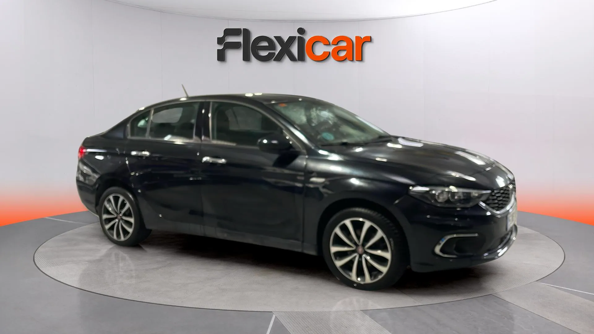Fiat Tipo 1.4 16v Easy 70kW (95CV) gasolina 5p.