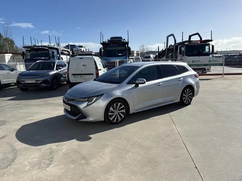 Toyota Corolla 2.0 180H STYLE E-CVT TOURING SPORT