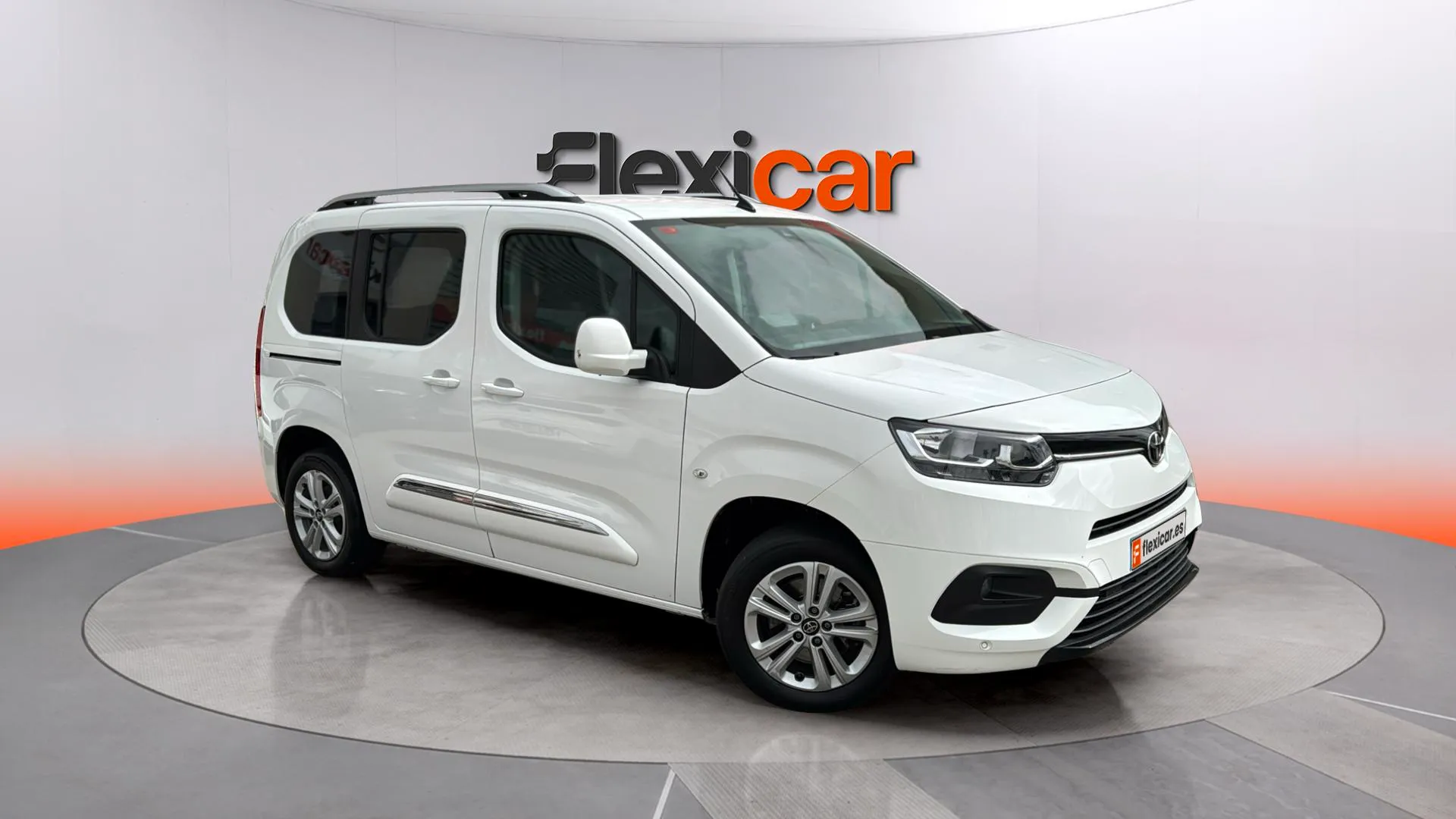 Toyota Proace City Verso 1.2 96kW (130CV) Family Active Auto L1