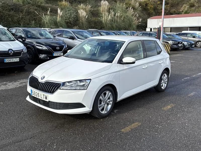 Škoda Fabia 2018 5P berlina con porton 1.0 TSI 70KW (95cv) Ambition Plus(SP) (AC2)