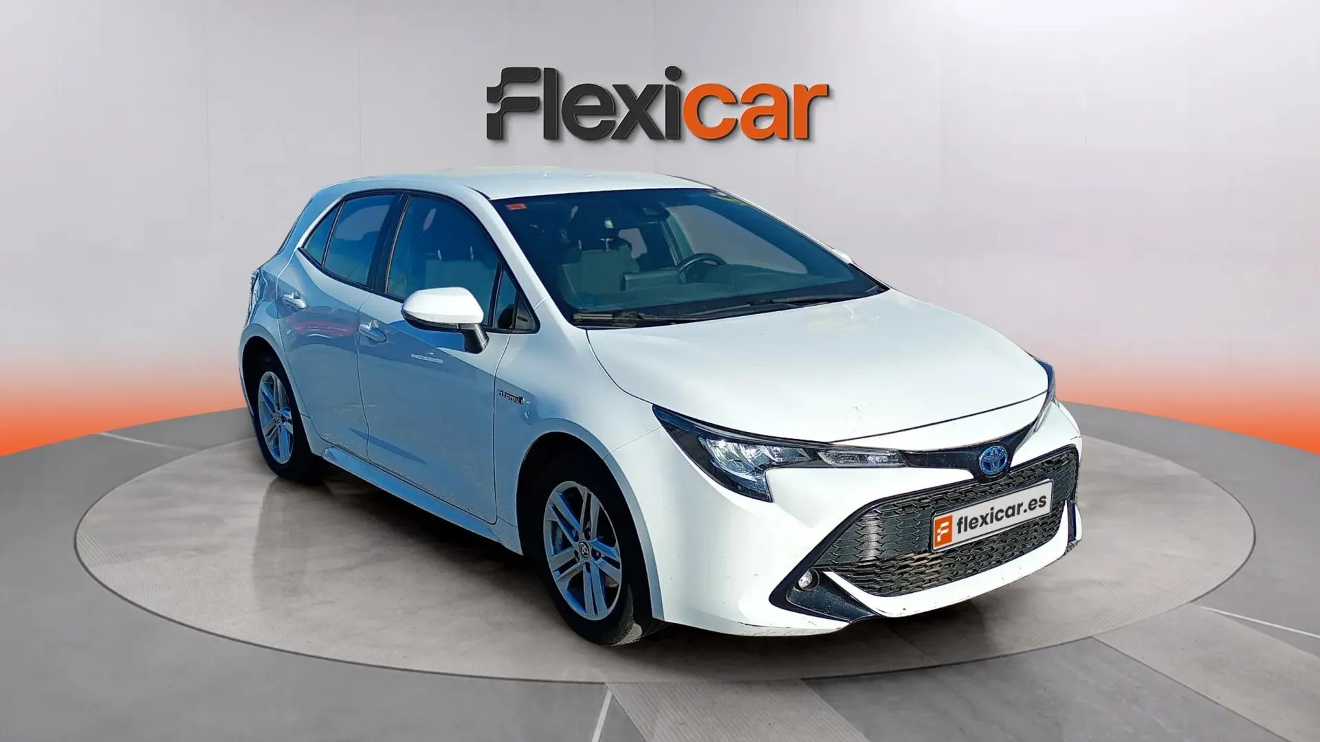 Toyota Corolla 1.8 125H BUSINESS PLUS E-CVT