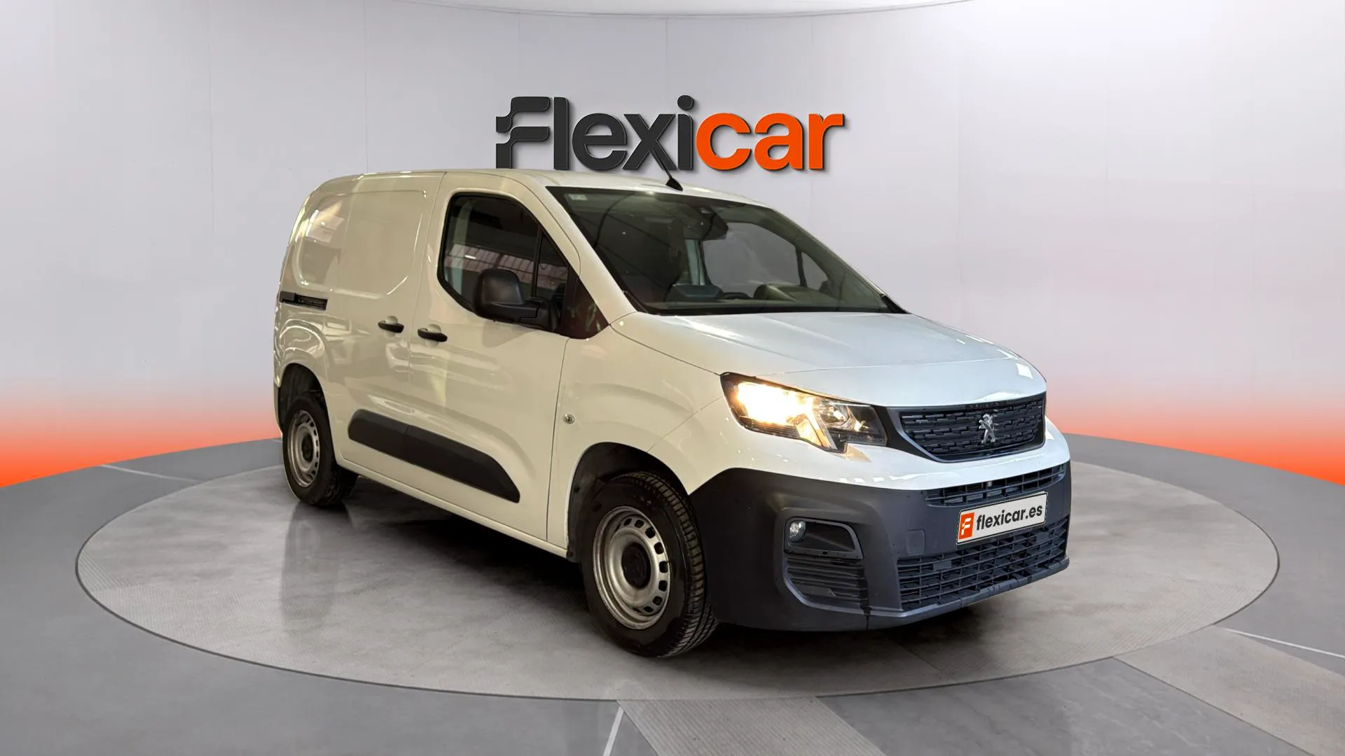 Peugeot Partner Standard 600kg BlueHDi 102 CV