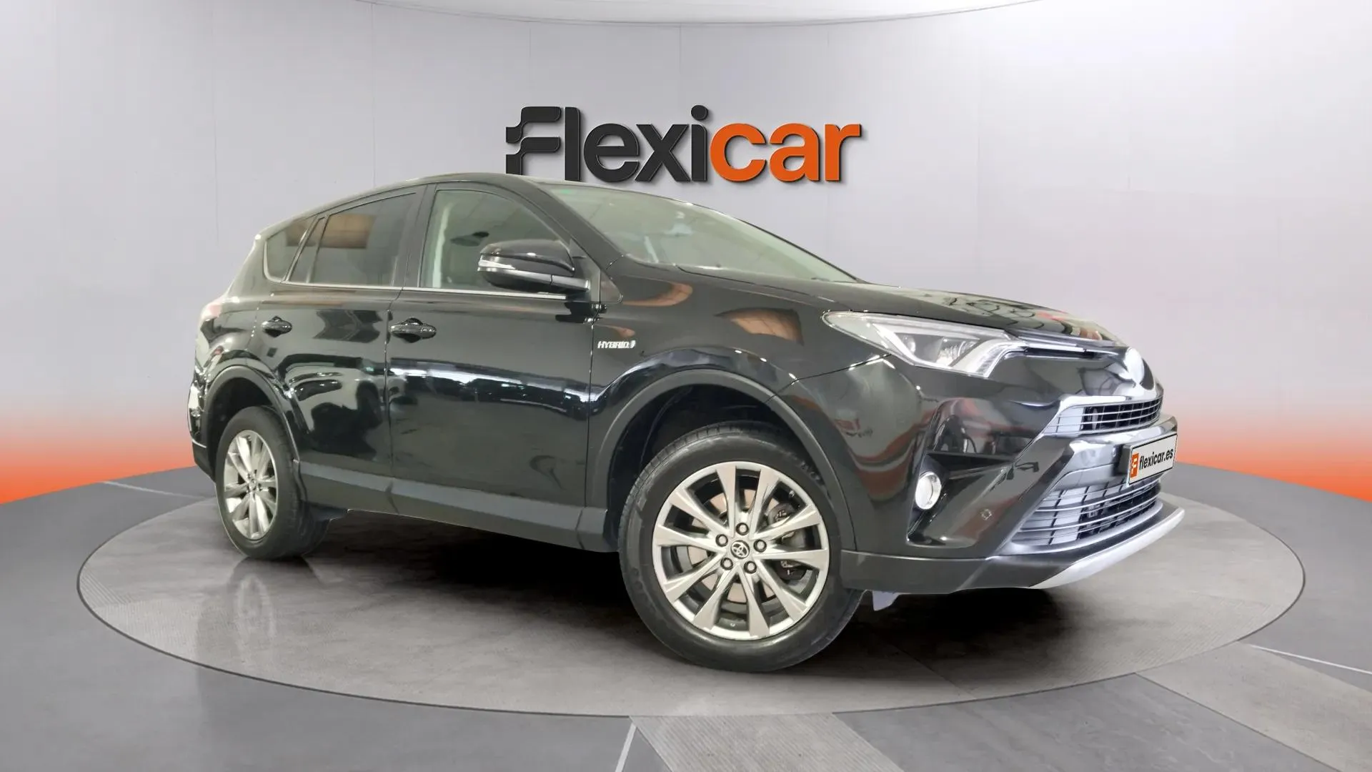 Toyota RAV4 2.5l hybrid 2WD Advance