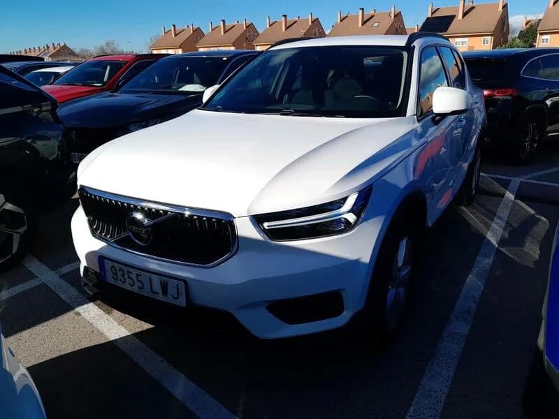 Volvo XC40 1.5 T2 Momentum Core