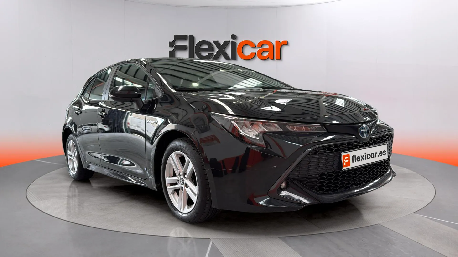 Toyota Corolla 1.8 125H ACTIVE TECH E-CVT