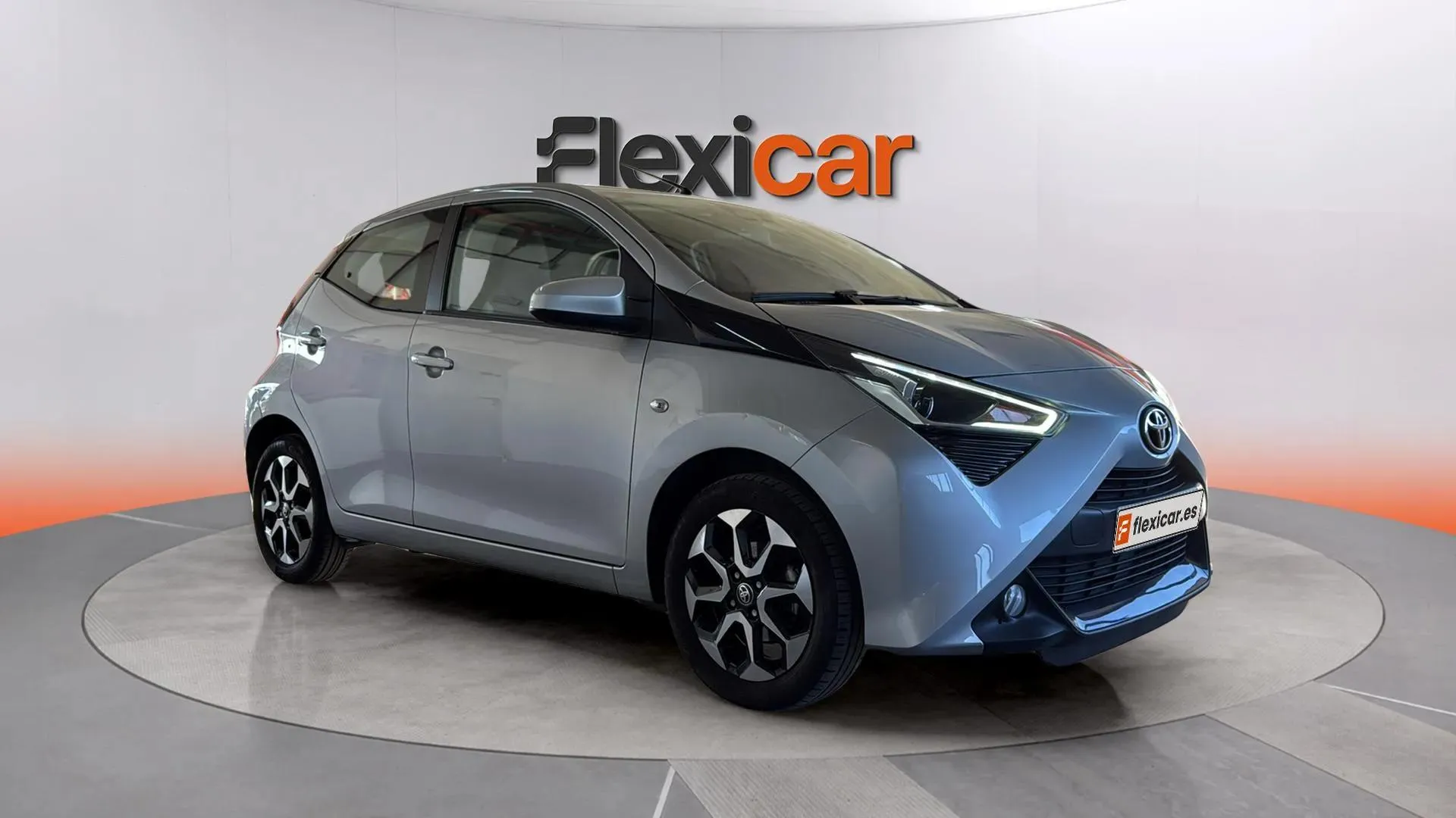 Toyota Aygo 1.0 70 x-play