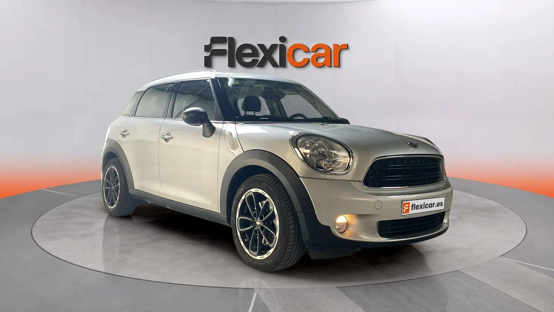 MINI Countryman ONE COUNTRYMAN