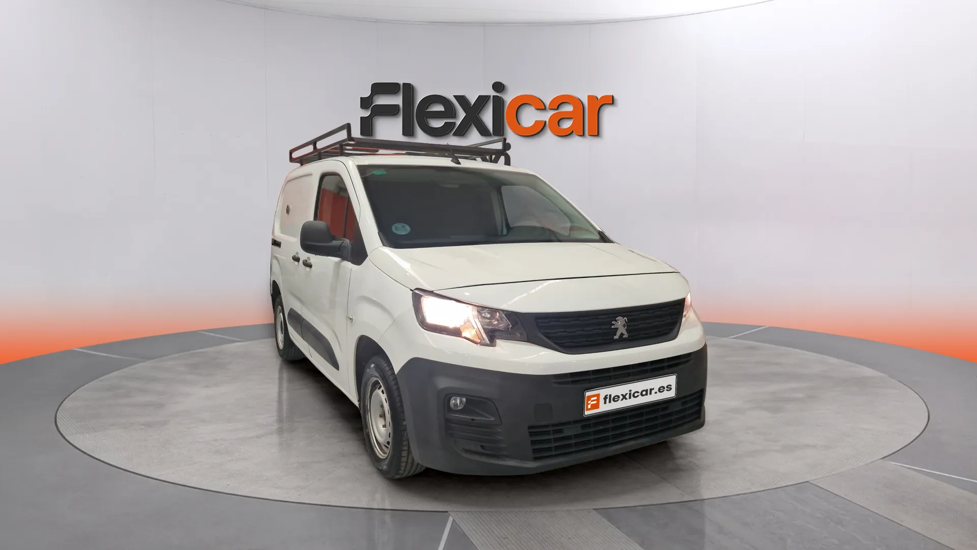 Peugeot Partner Partner Furgón Diesel Partner 1.6BlueHDI S&S Pro Standard 600kg 100, 73kW/99 PS, 1560 cm³, 3
