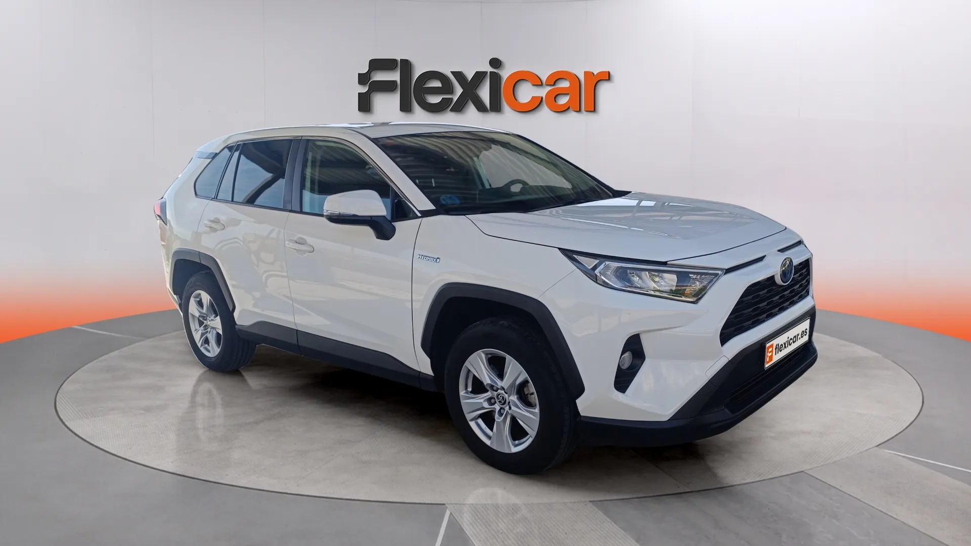 Toyota RAV4 2.5l 220H Business 4WD
