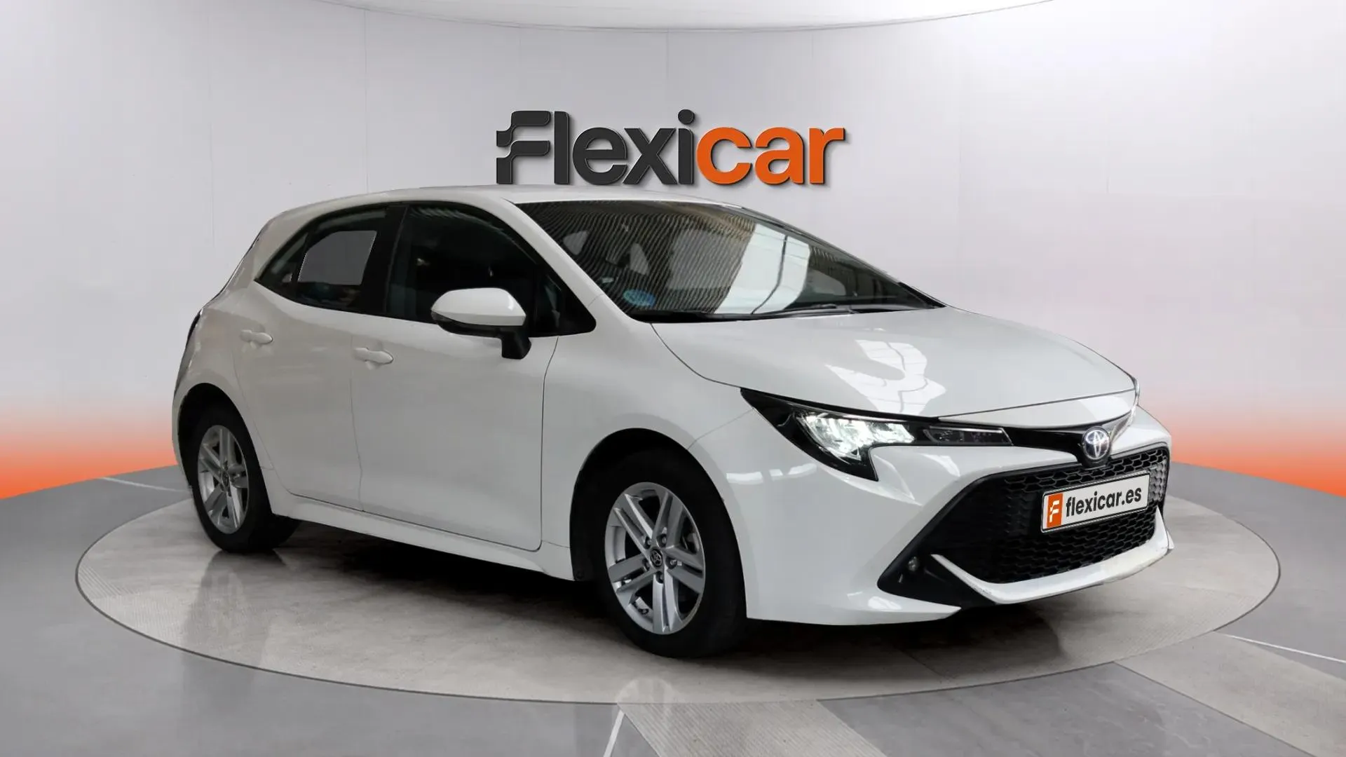 Toyota Corolla 1.8 125H BUSINESS E-CVT